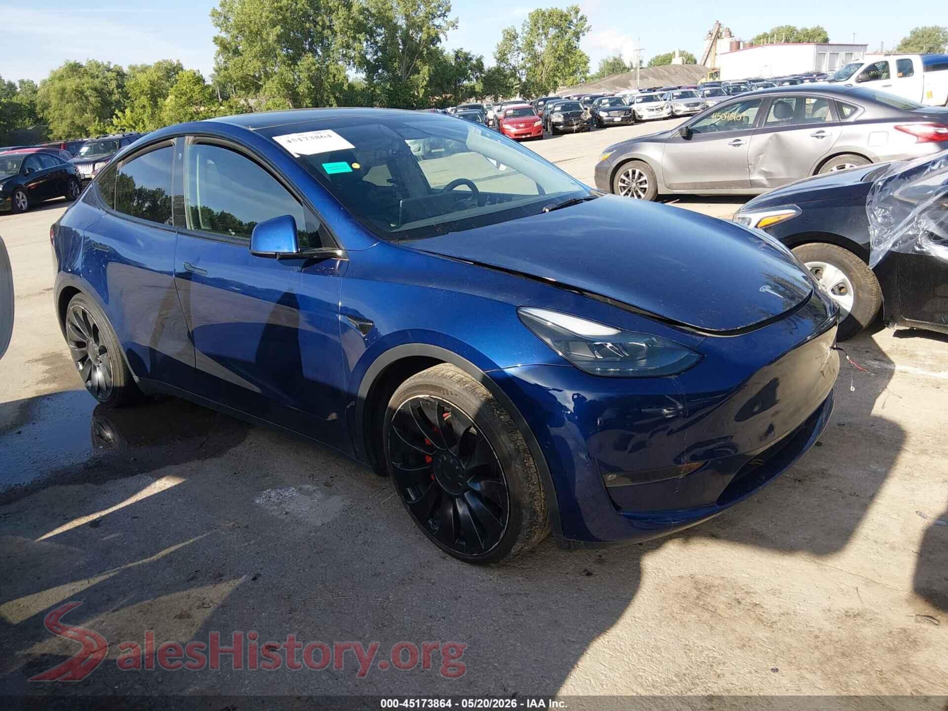 2022 TESLA MODEL Y — VIN 7SAYGDEF0NF443327