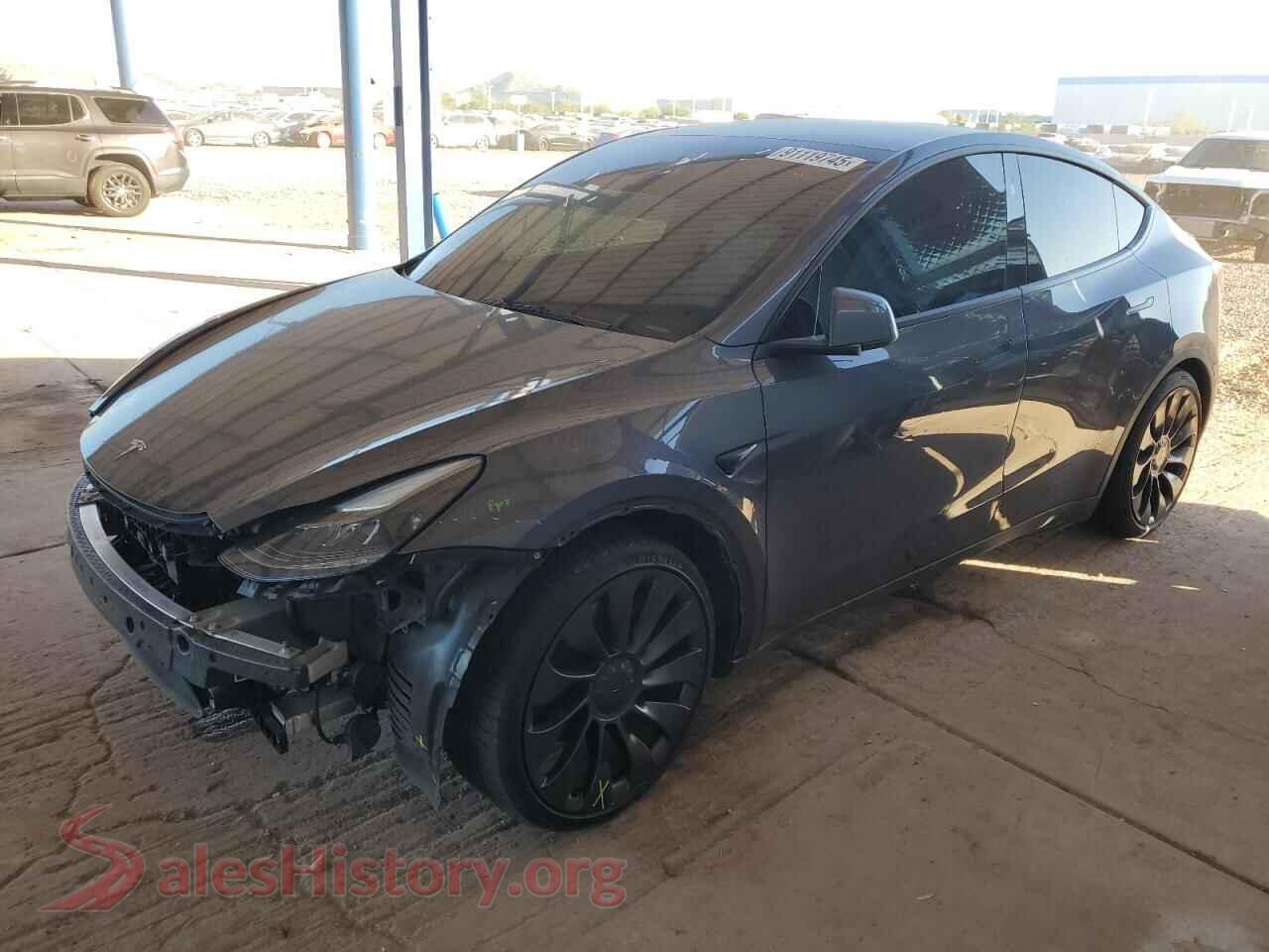 2023 TESLA MODEL Y — VIN 7SAYGDEF2PF931780