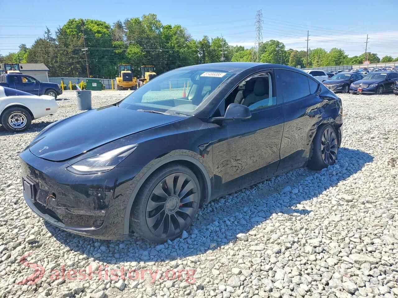 2022 TESLA MODEL Y — VIN 7SAYGDEF4NF376473