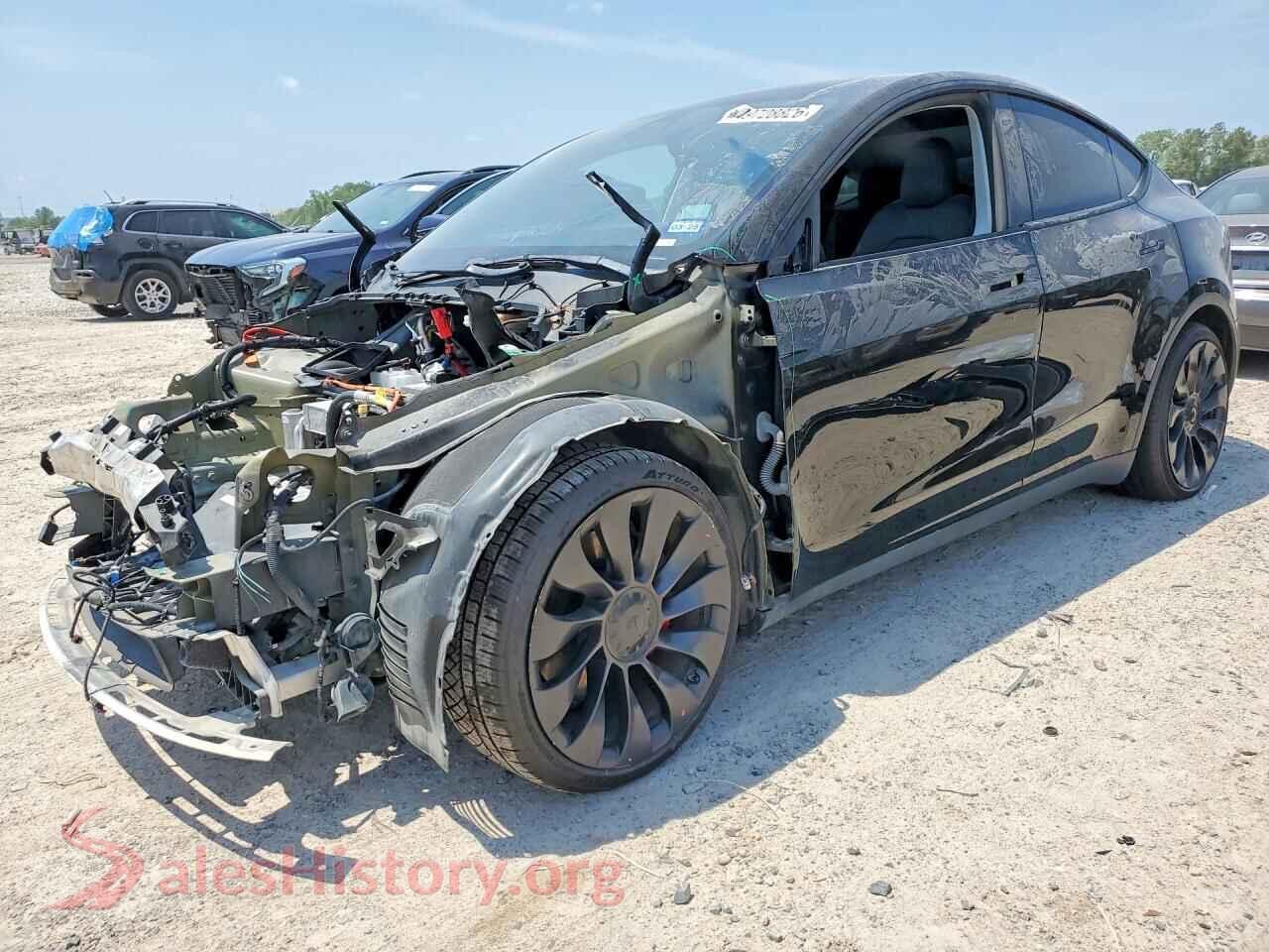 2022 TESLA MODEL Y — VIN 7SAYGDEF7NF366553