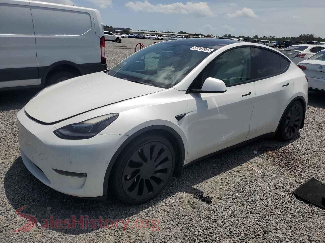 2022 TESLA MODEL Y — VIN 7SAYGDEFXNF335796