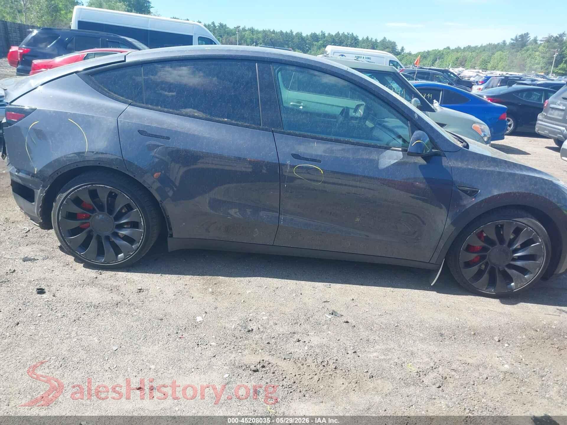 2022 TESLA MODEL Y — VIN 7SAYGDEFXNF564057