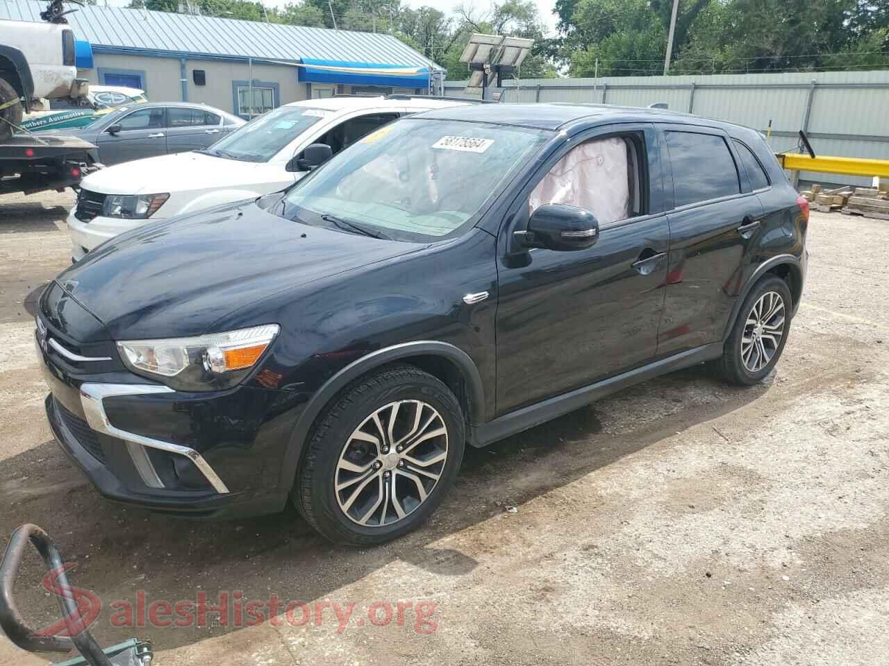 2018 MITSUBISHI OUTLANDER — VIN JA4AP3AW7JU012817