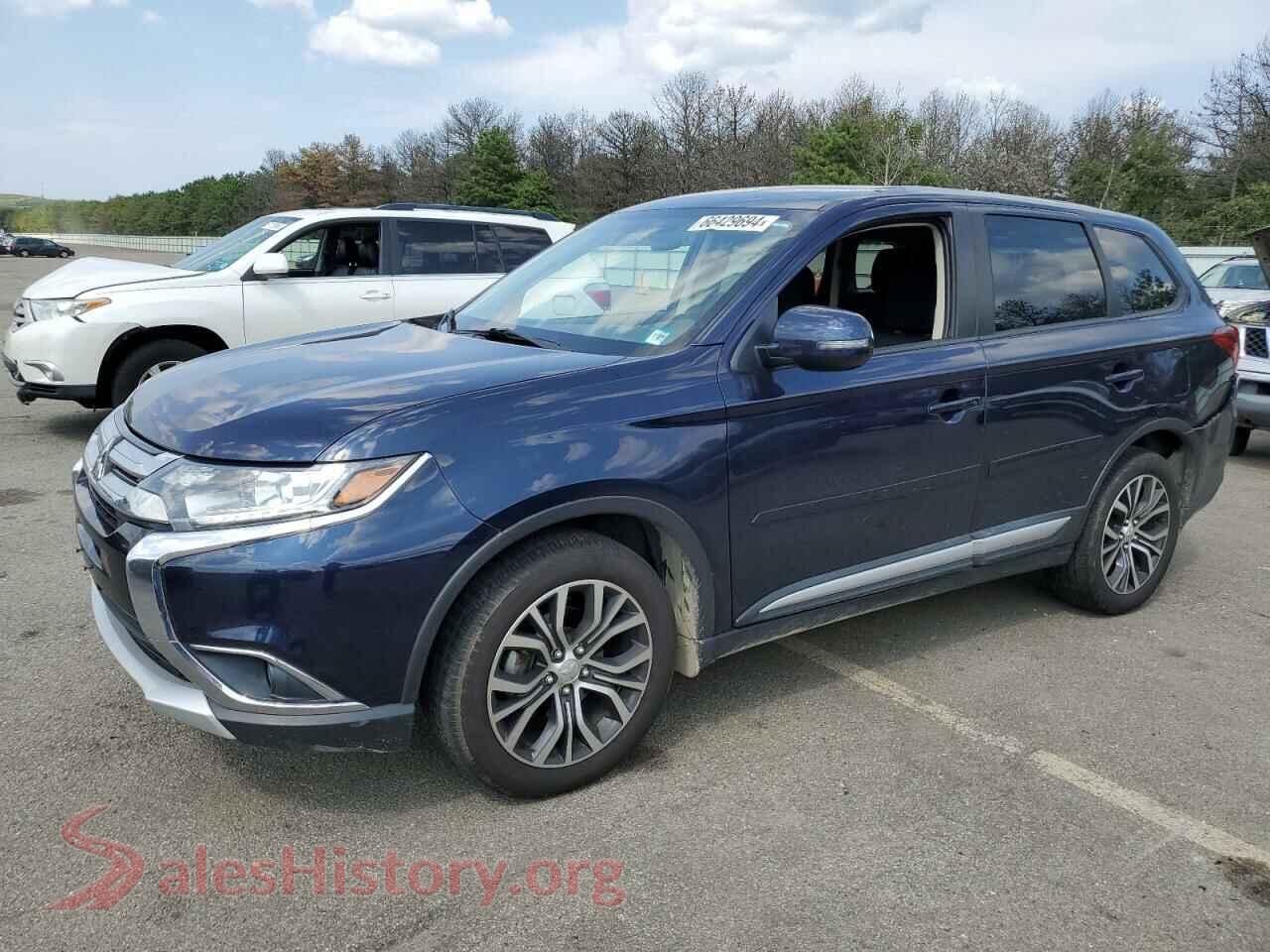 2018 MITSUBISHI OUTLANDER — VIN JA4AZ3A38JZ067814