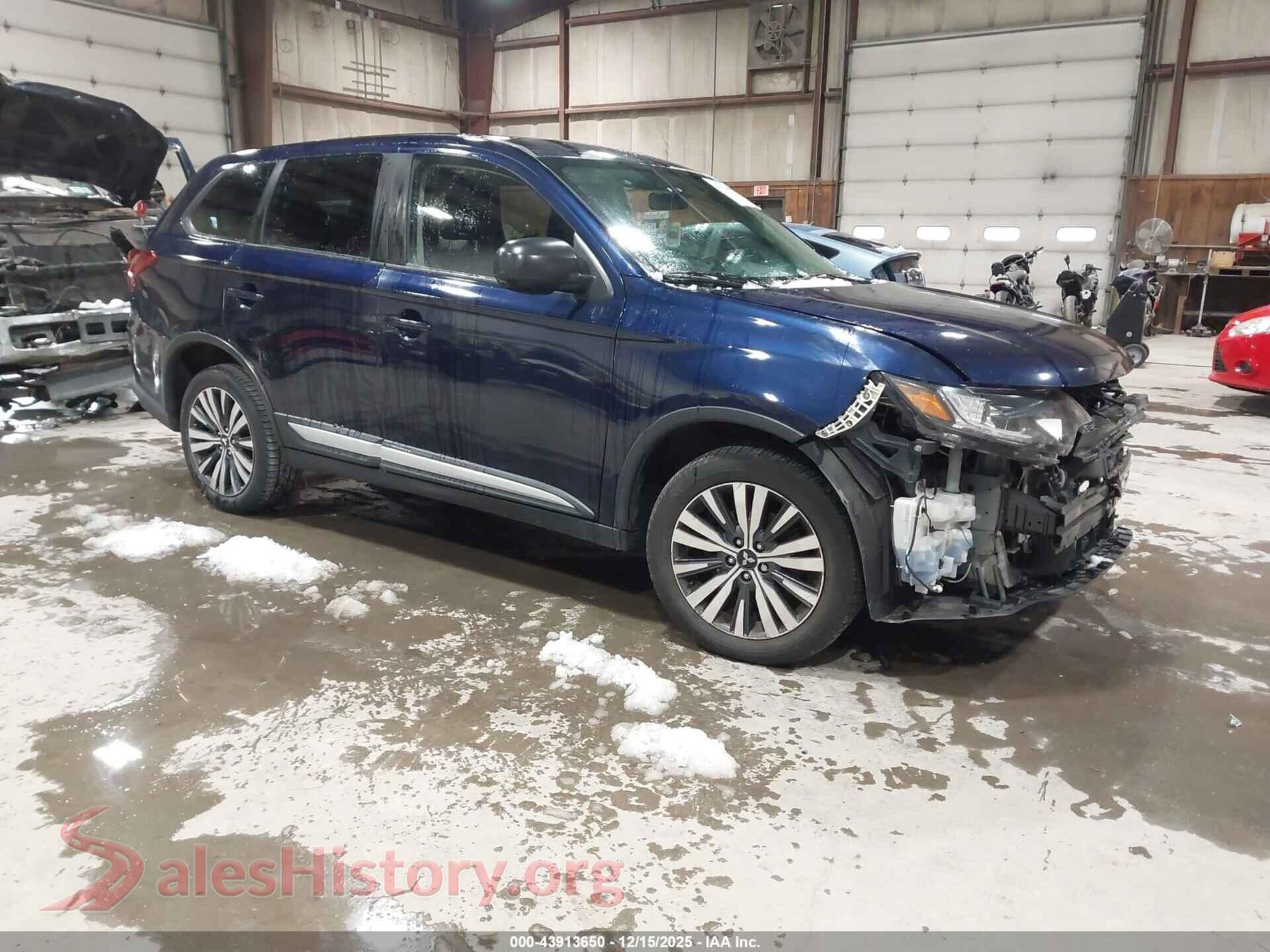 2020 MITSUBISHI OUTLANDER — VIN JA4AZ3A38LZ016963