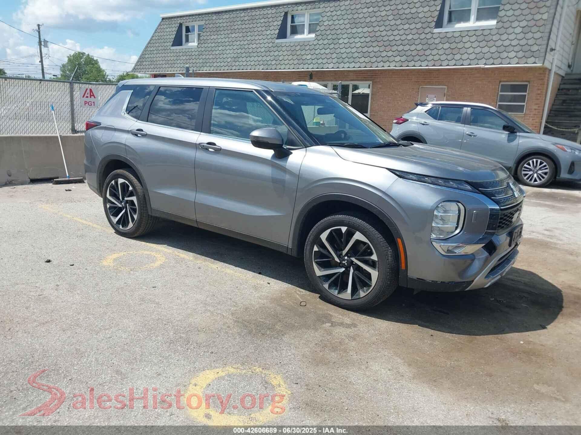 2023 MITSUBISHI OUTLANDER — VIN JA4J4UA85PZ012178
