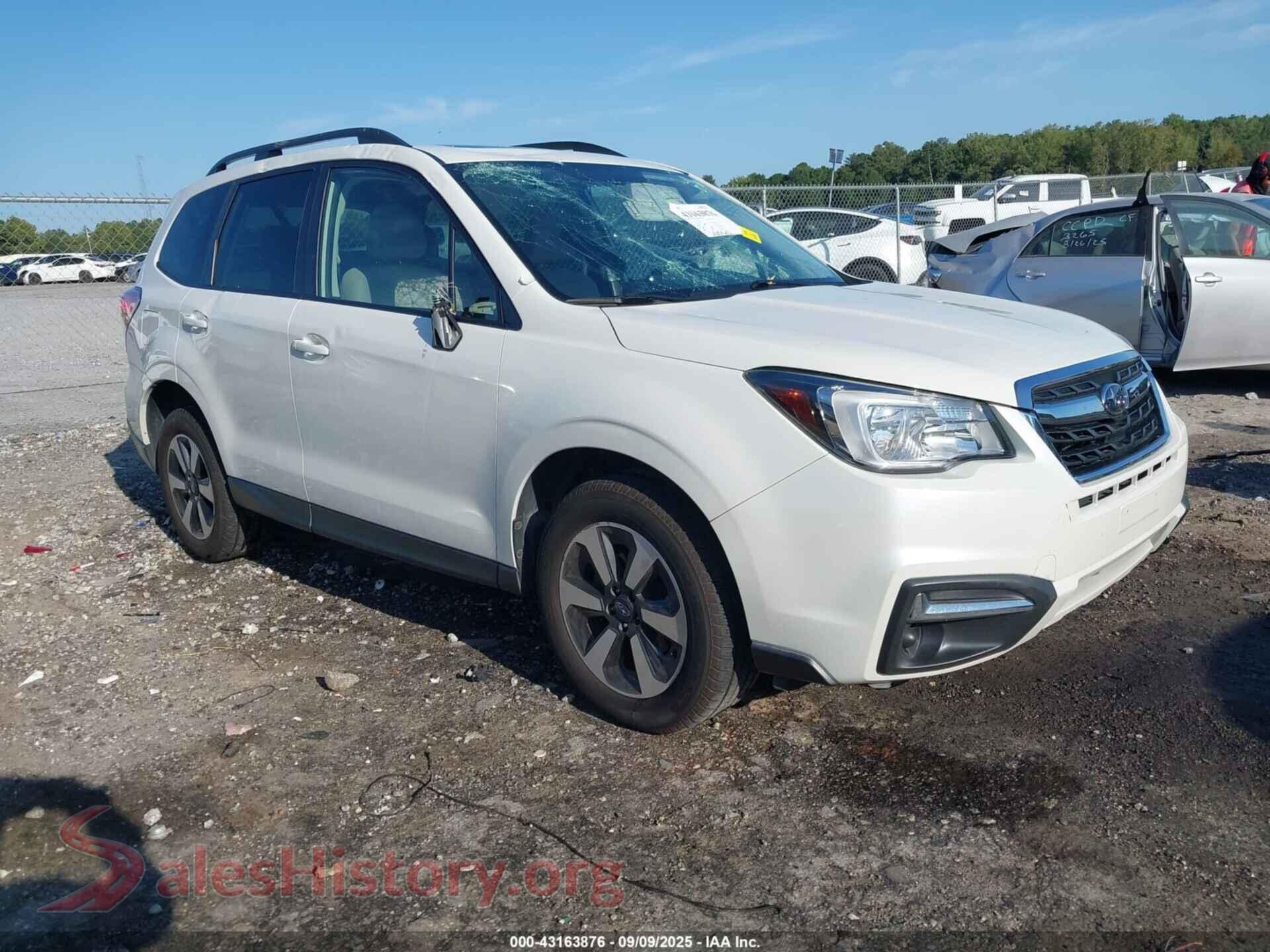 2017 SUBARU FORESTER — VIN JF2SJADC3HH810821
