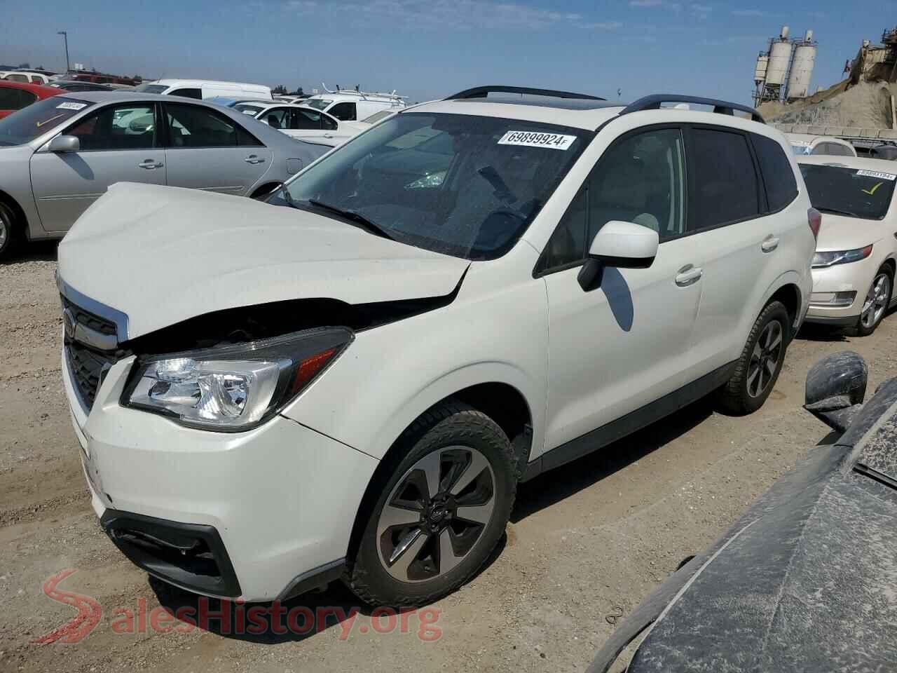 2018 SUBARU FORESTER — VIN JF2SJAEC0JH455904