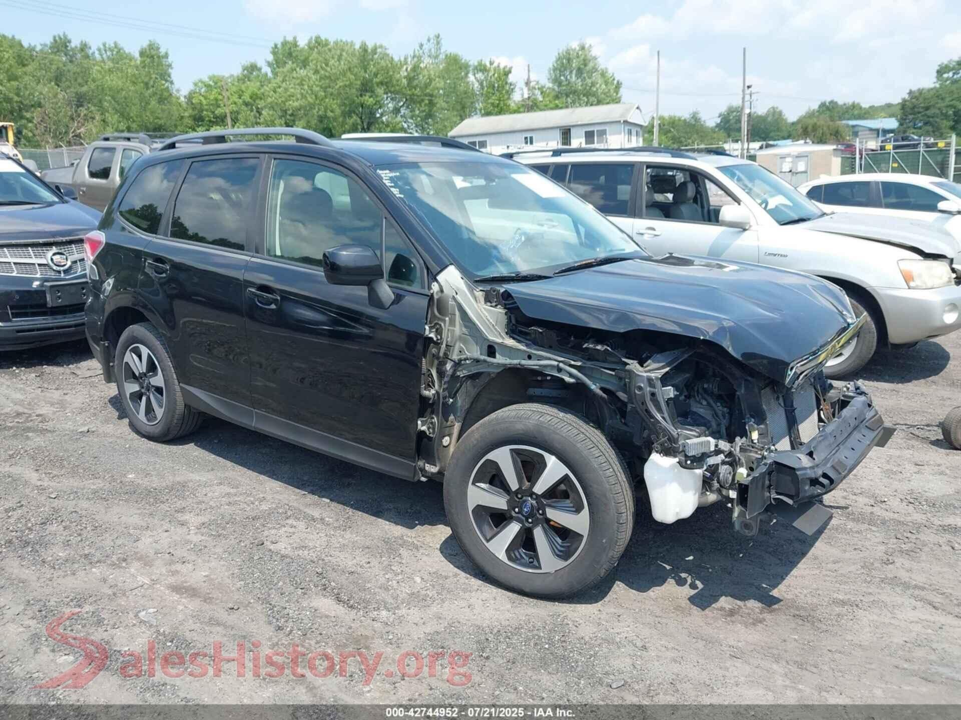2017 SUBARU FORESTER — VIN JF2SJAEC9HH472484