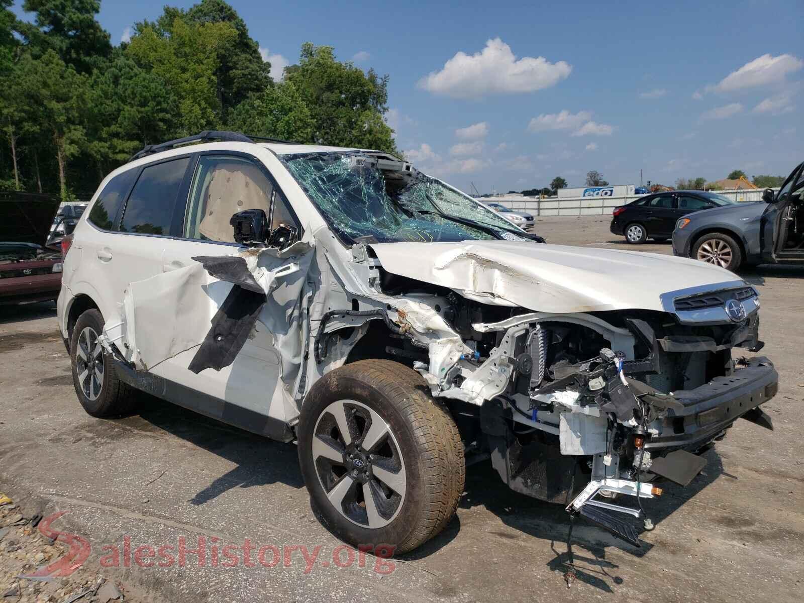 2017 SUBARU FORESTER — VIN JF2SJARC0HH556896