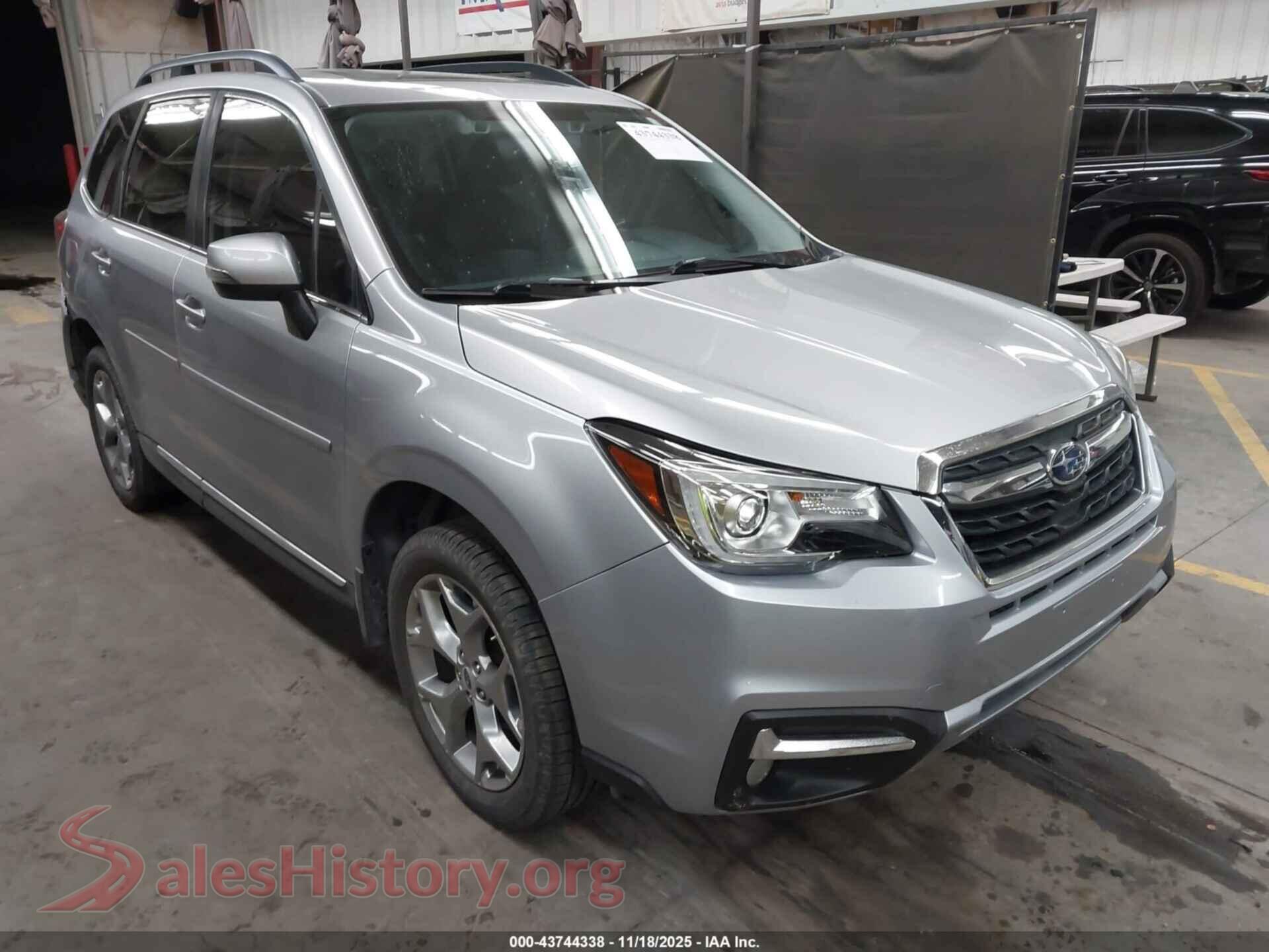 2018 SUBARU FORESTER — VIN JF2SJAWC8JH532047