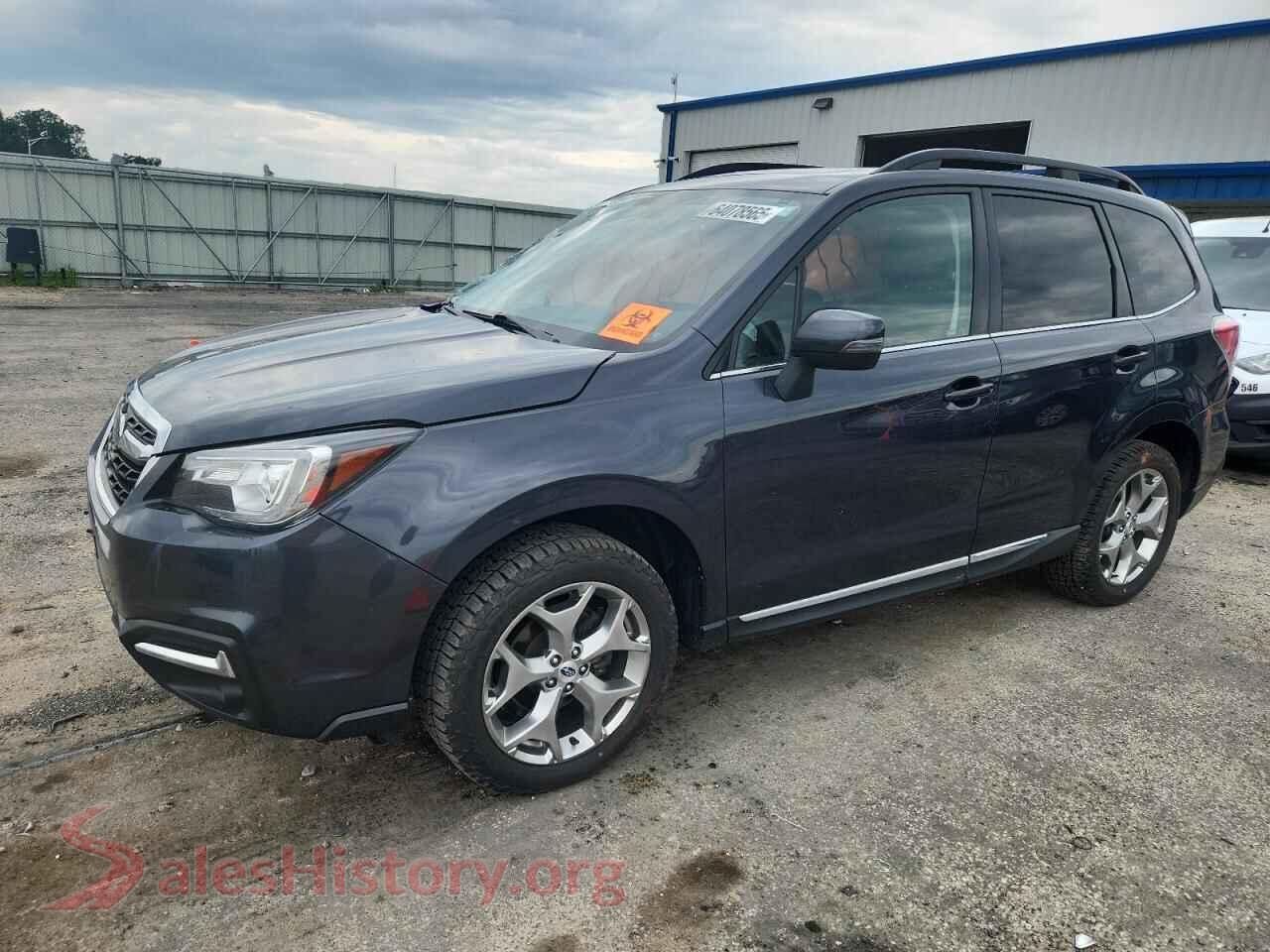 2018 SUBARU FORESTER — VIN JF2SJAWCXJH608304