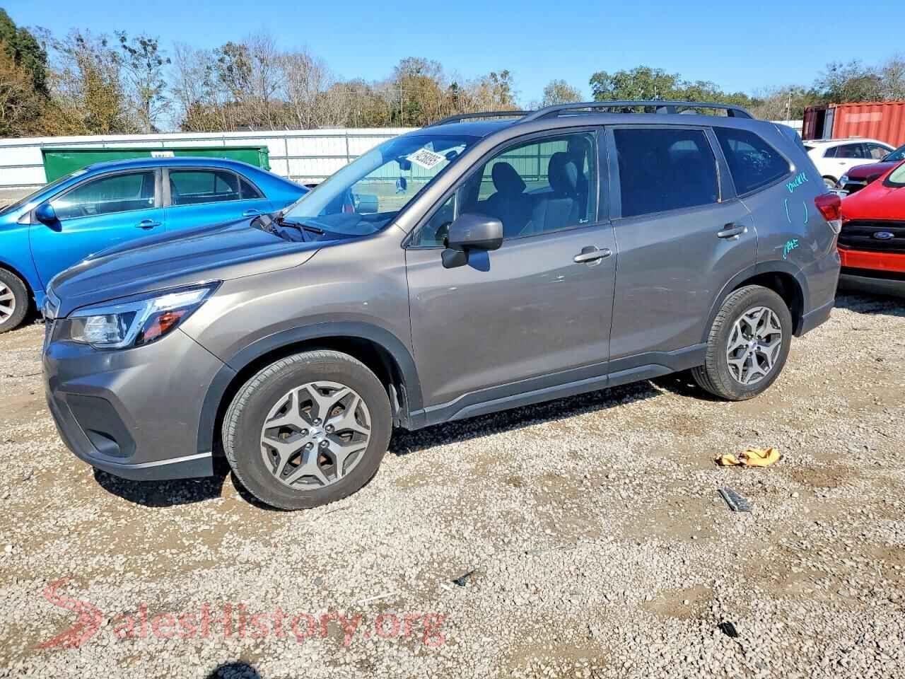 2019 SUBARU FORESTER — VIN JF2SKAEC2KH426192