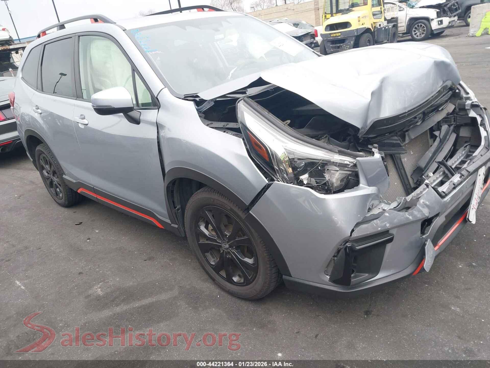 2022 SUBARU FORESTER — VIN JF2SKAGC2NH405005