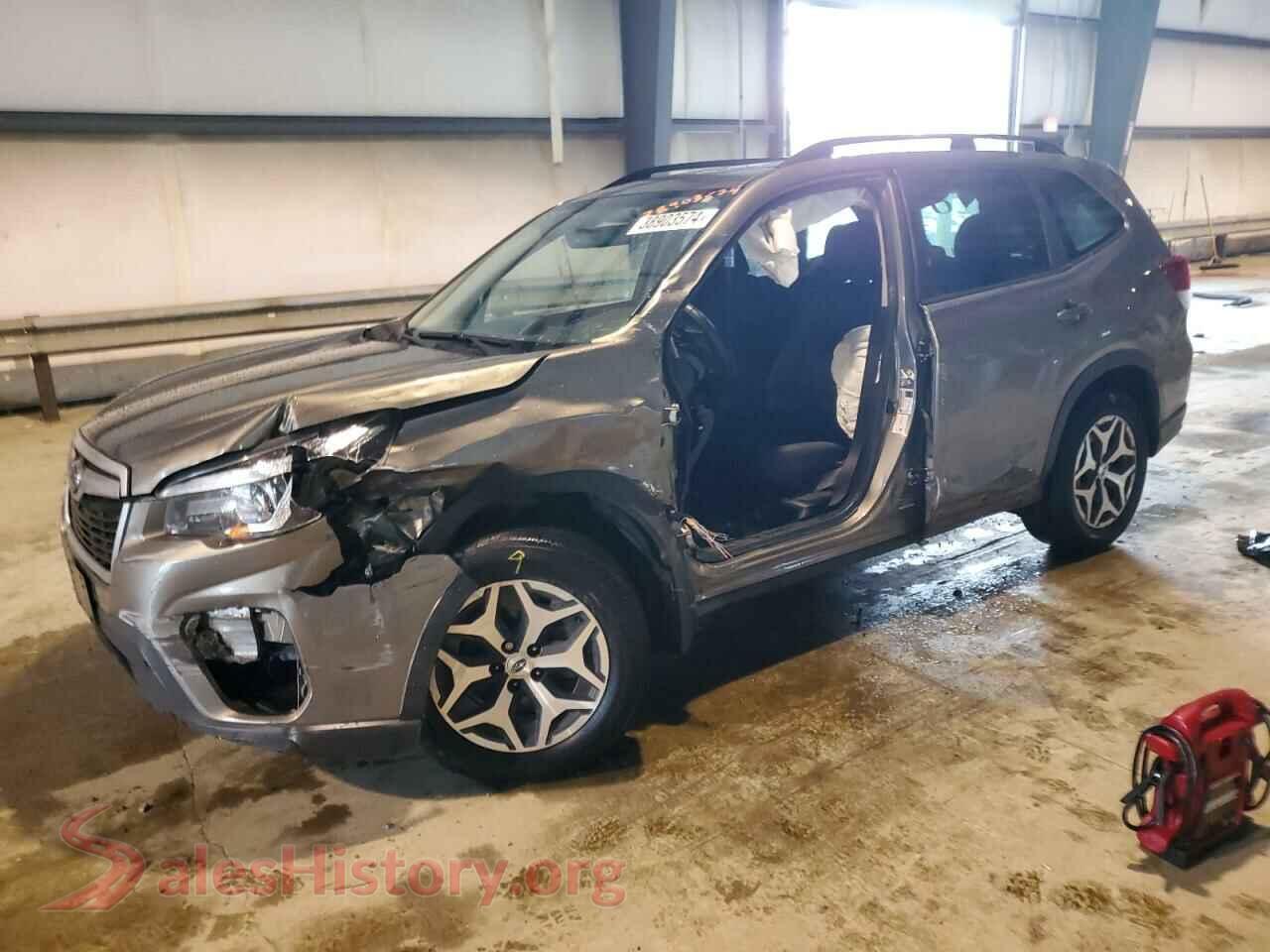 2020 SUBARU FORESTER — VIN JF2SKAJC1LH518272