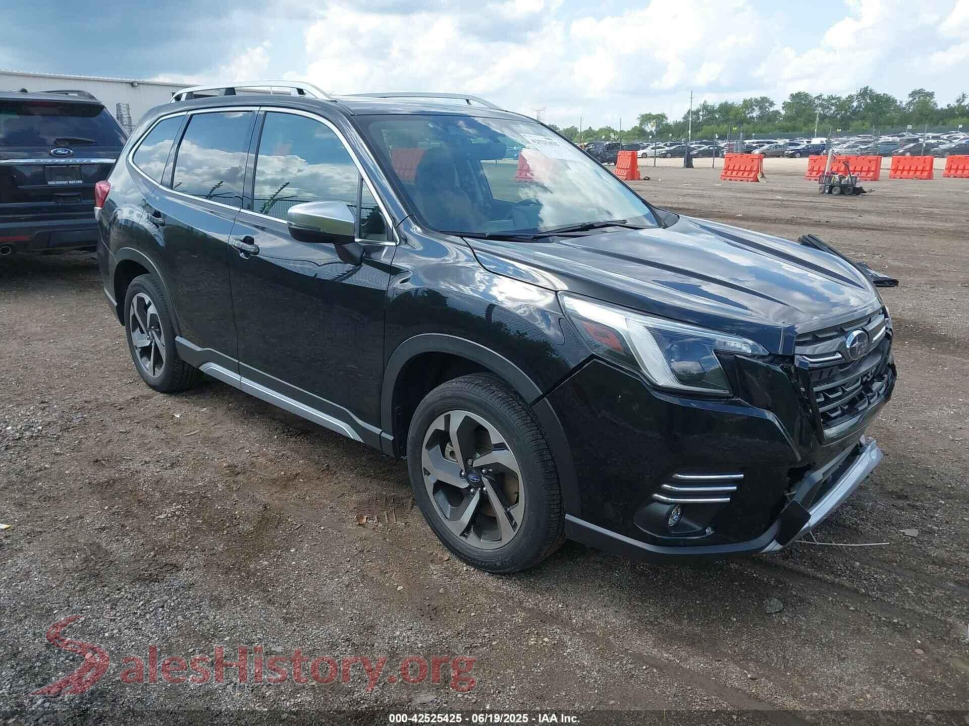 2022 SUBARU FORESTER — VIN JF2SKARC6NH529923