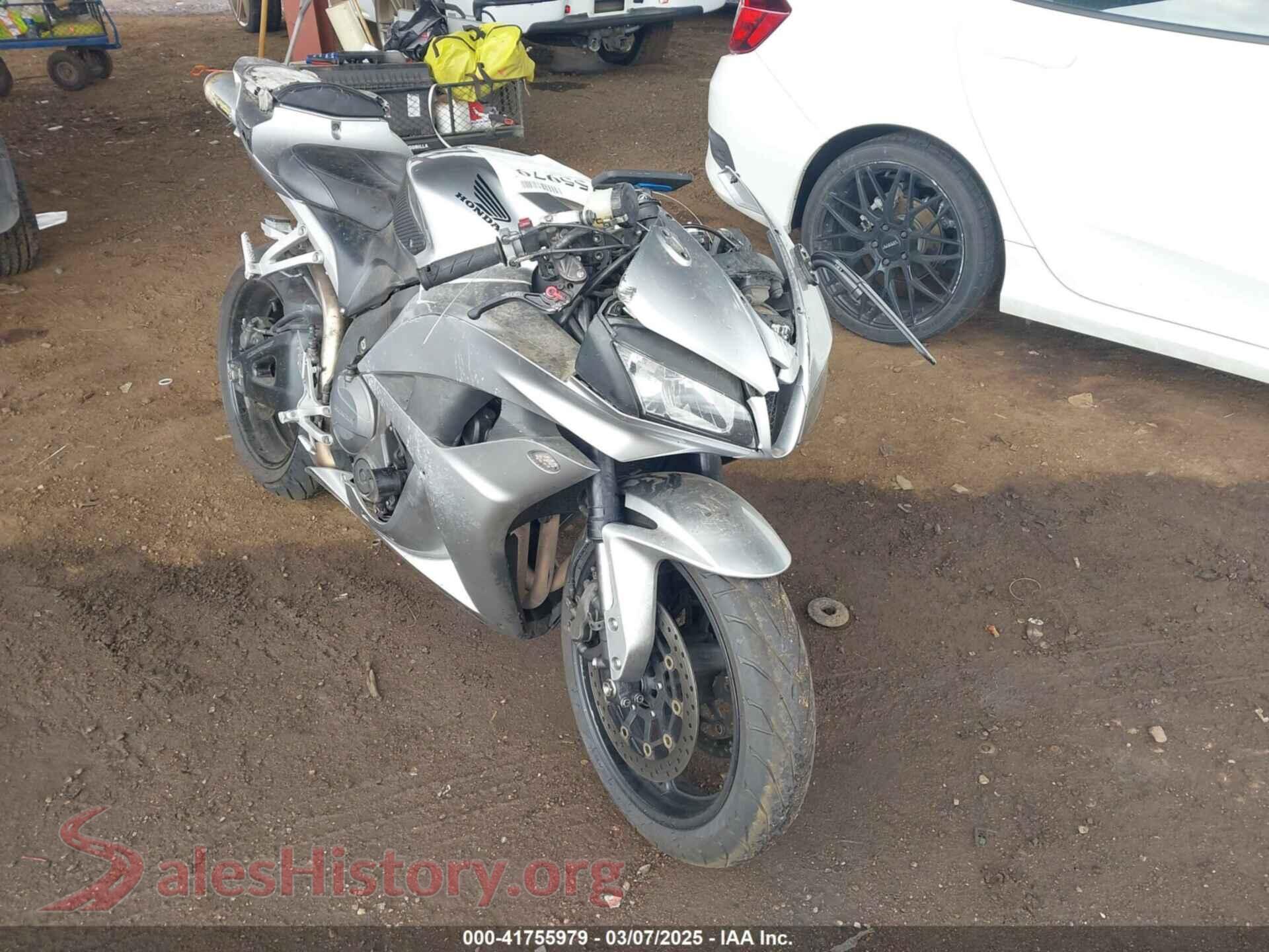 2008 HONDA CBR600 — VIN JH2PC40018M100696