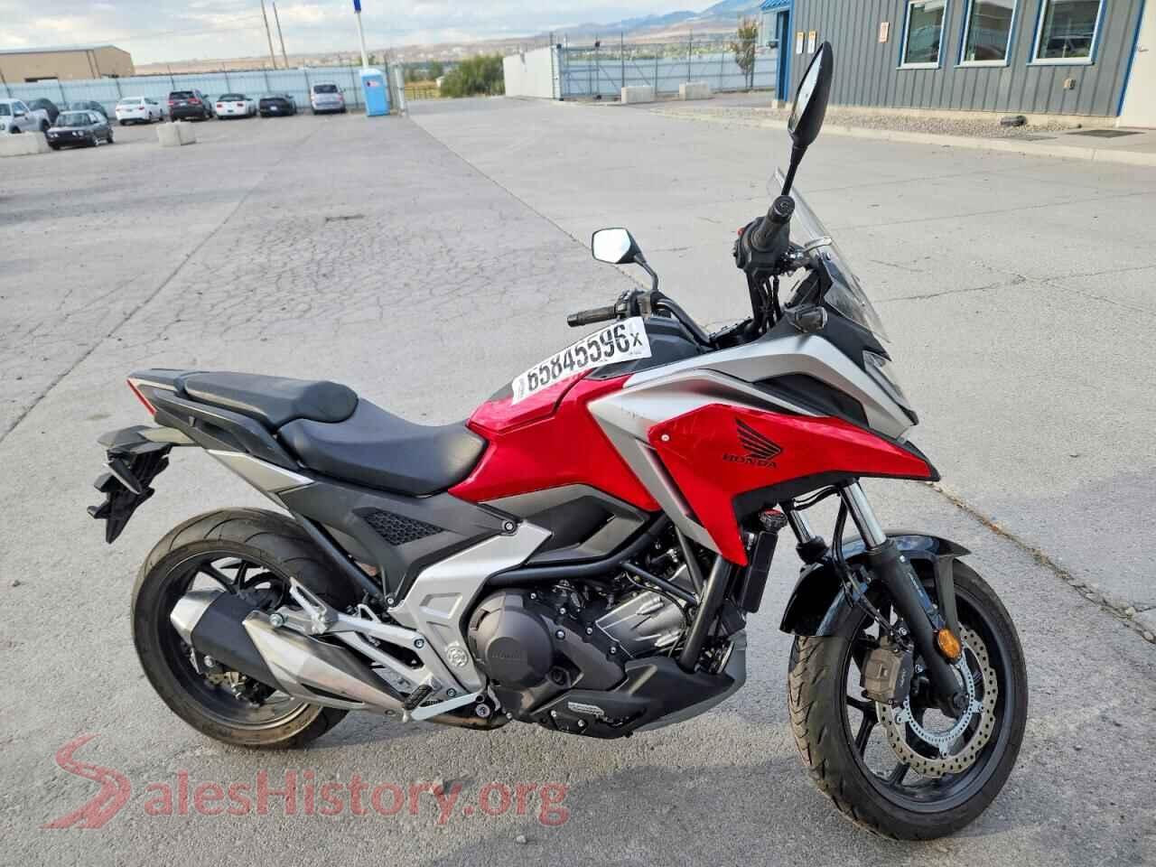 2022 HONDA NC CYCLE — VIN JH2RH0915NK100142