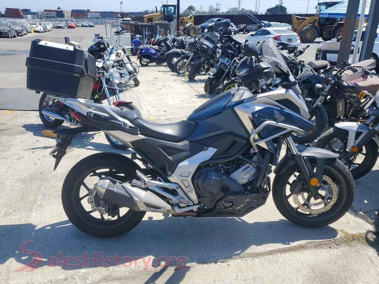 2024 HONDA NC CYCLE — VIN JH2RH0916RK300484