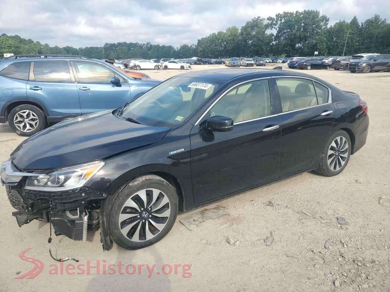 2017 HONDA ACCORD — VIN JHMCR6F52HC028755
