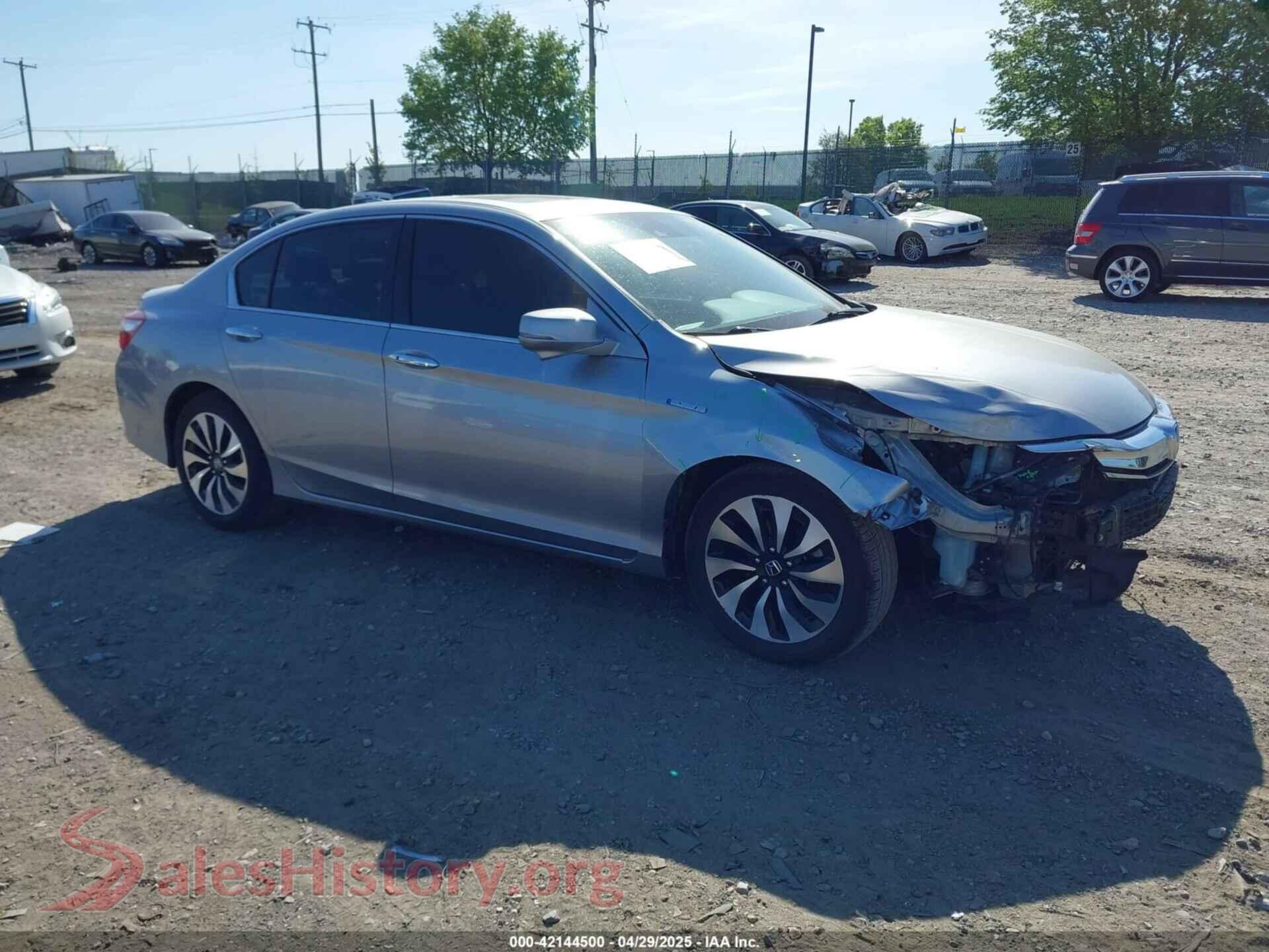 2017 HONDA ACCORD HYBRID — VIN JHMCR6F55HC020603