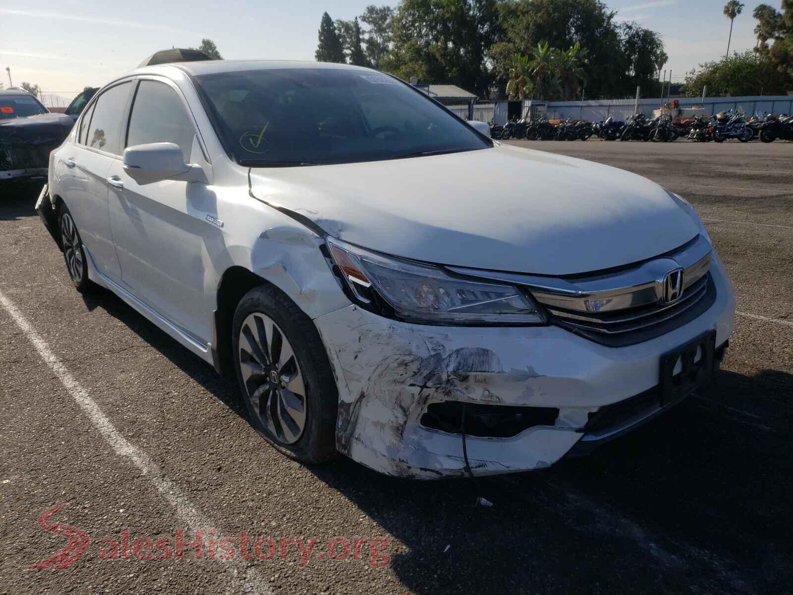 2017 HONDA ACCORD — VIN JHMCR6F76HC019882