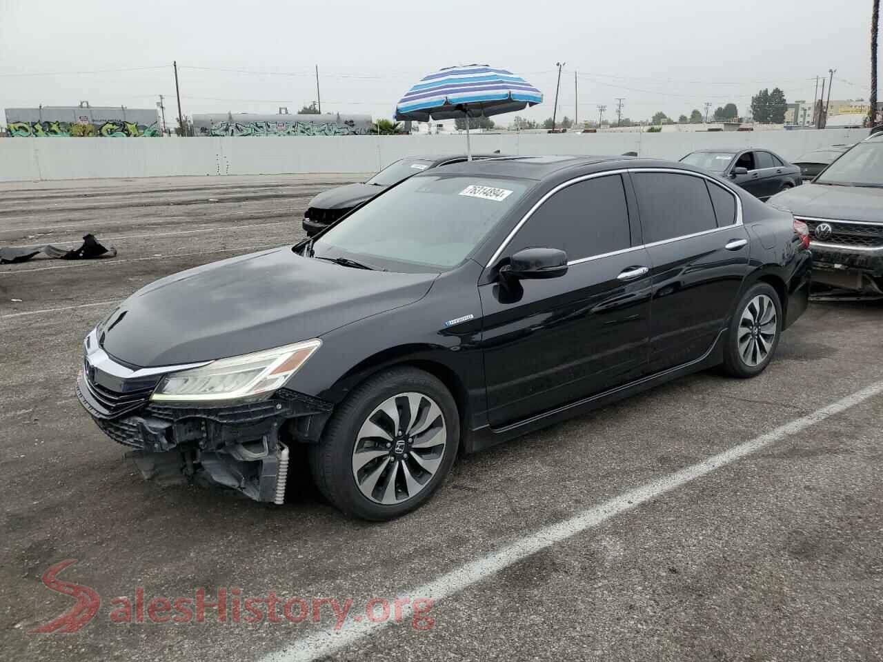 2017 HONDA ACCORD — VIN JHMCR6F7XHC005807