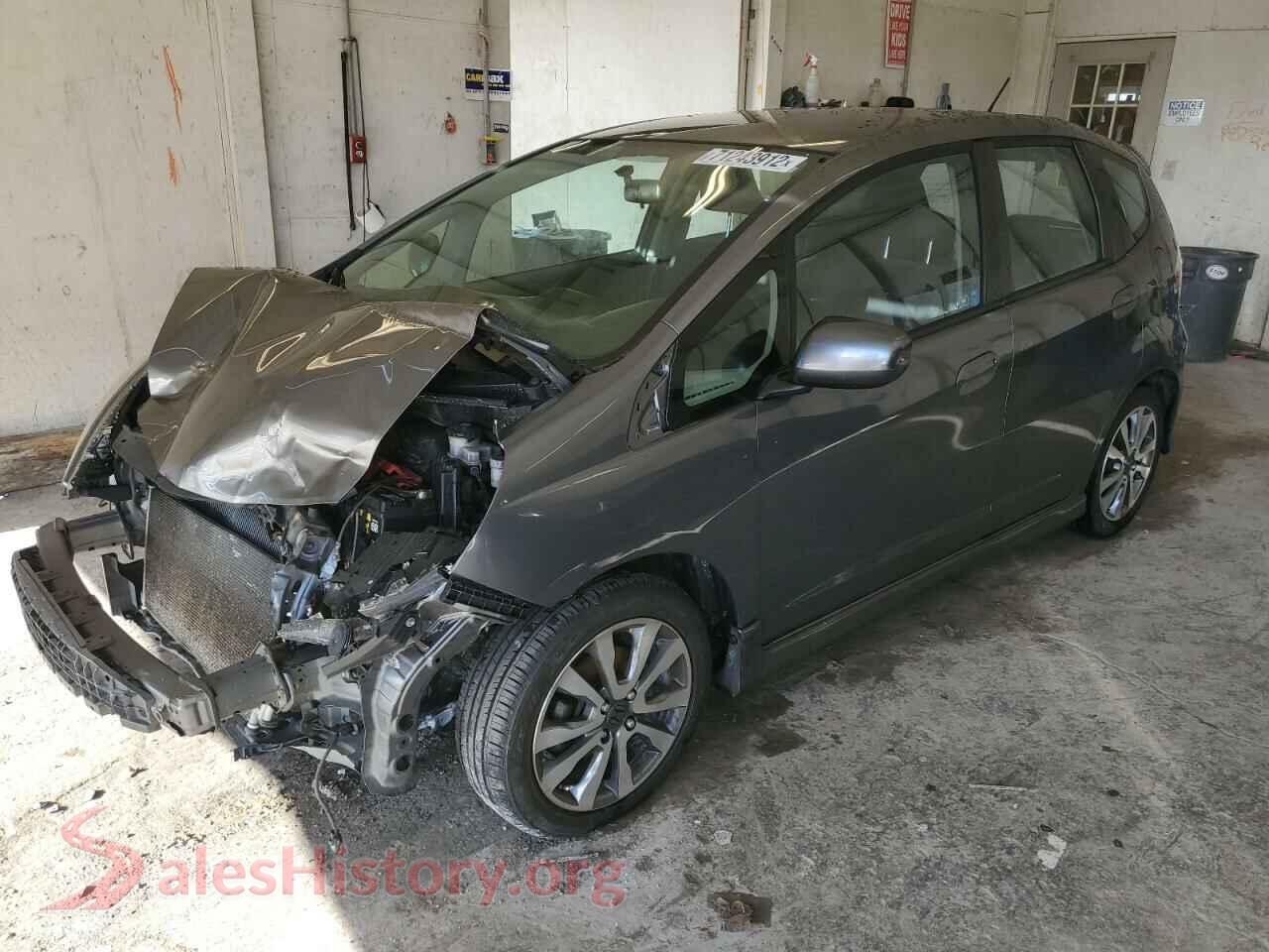 2013 HONDA FIT — VIN JHMGE8G58DC077184