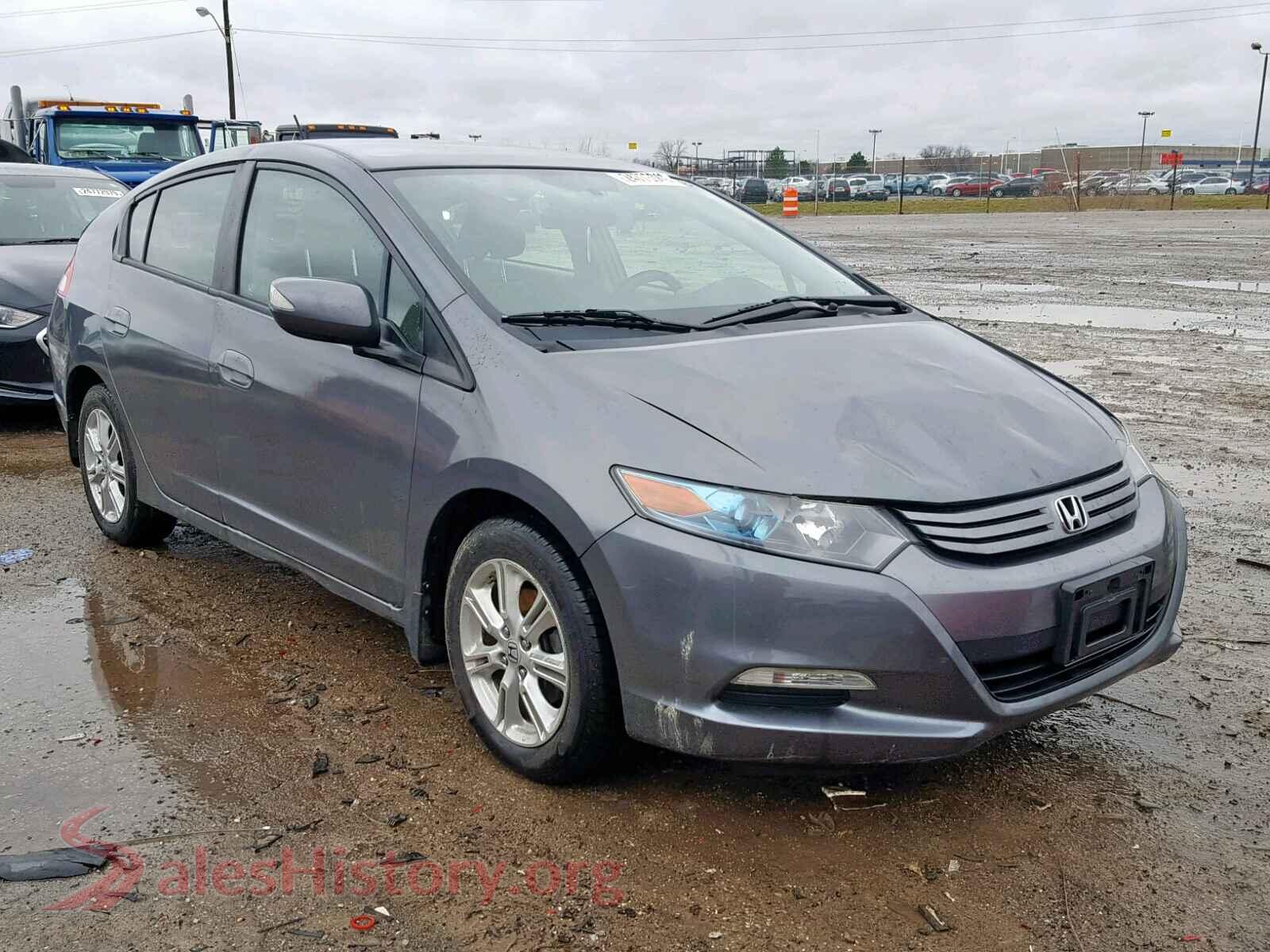 2010 HONDA INSIGHT — VIN JHMZE2H79AS036103