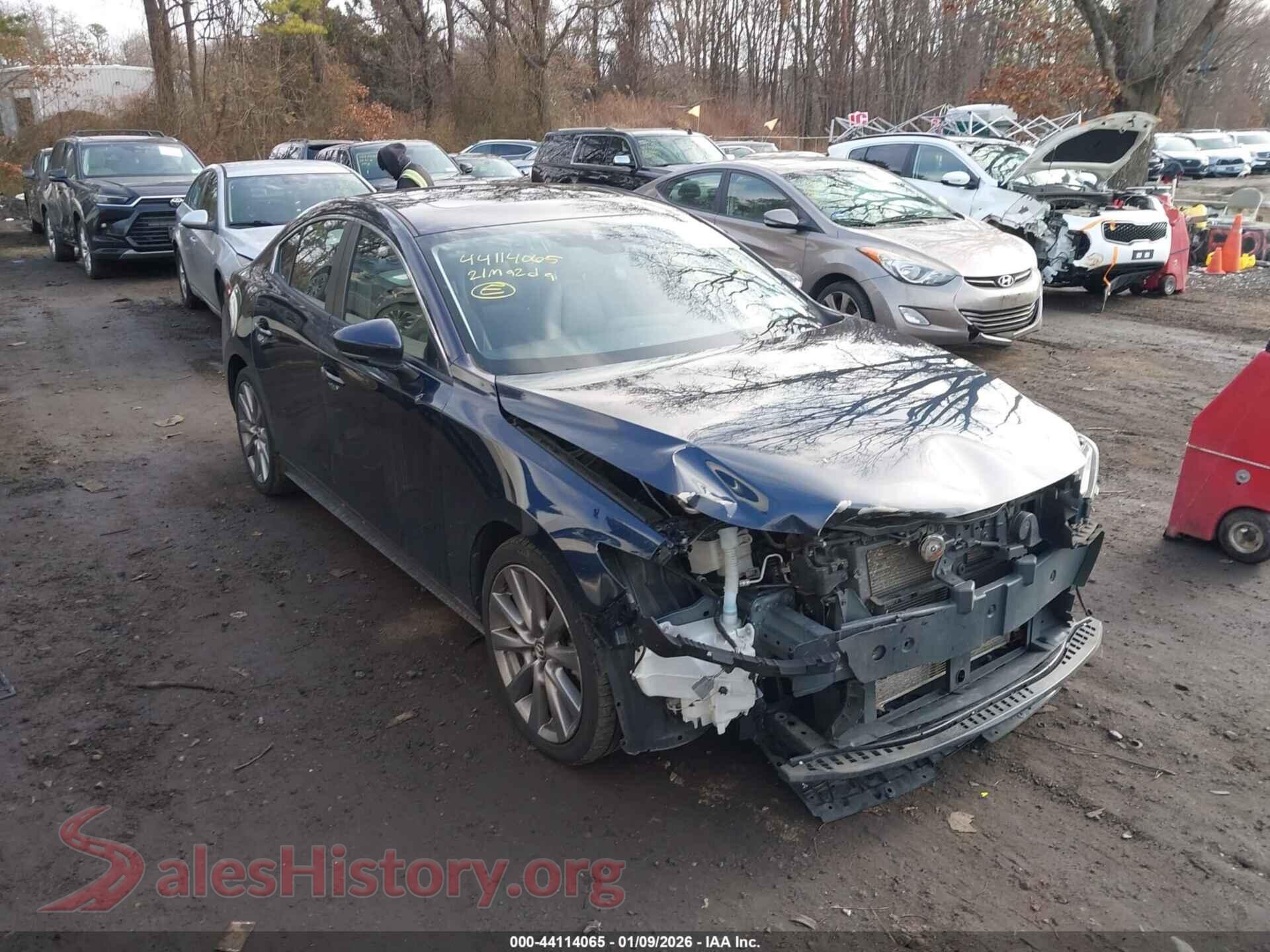 2021 MAZDA MAZDA3 — VIN JM1BPACL9M1310650