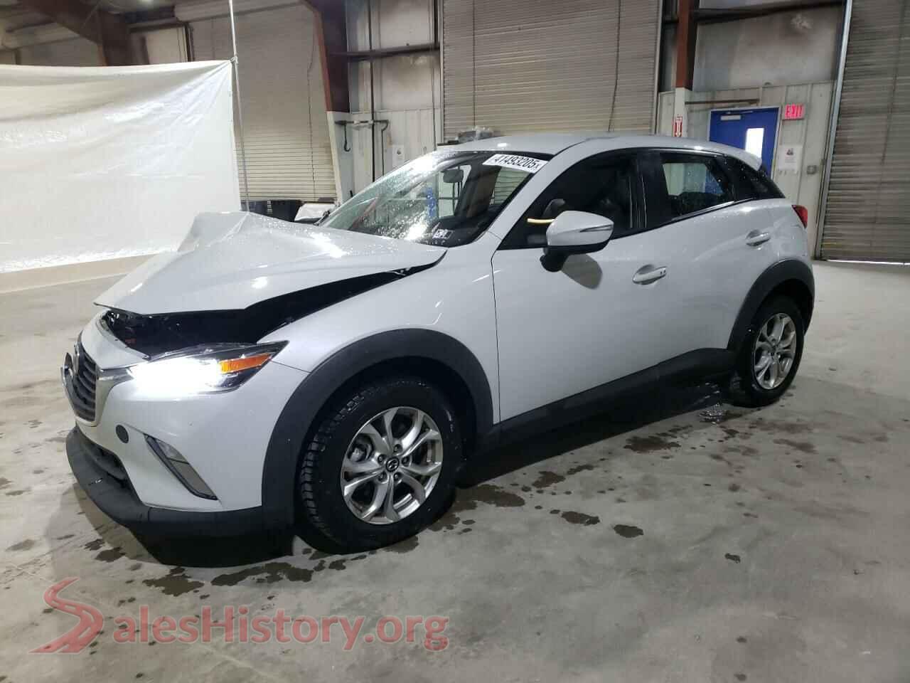 2016 MAZDA CX-3 — VIN JM1DKBC71G0126734