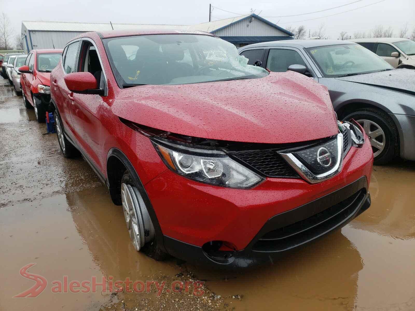 2018 NISSAN ROGUE — VIN JN1BJ1CR3JW268712