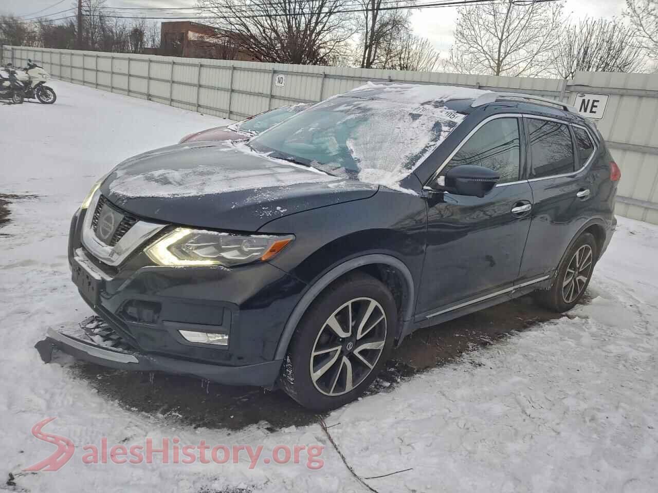 2017 NISSAN ROGUE — VIN JN8AT2MV8HW282558