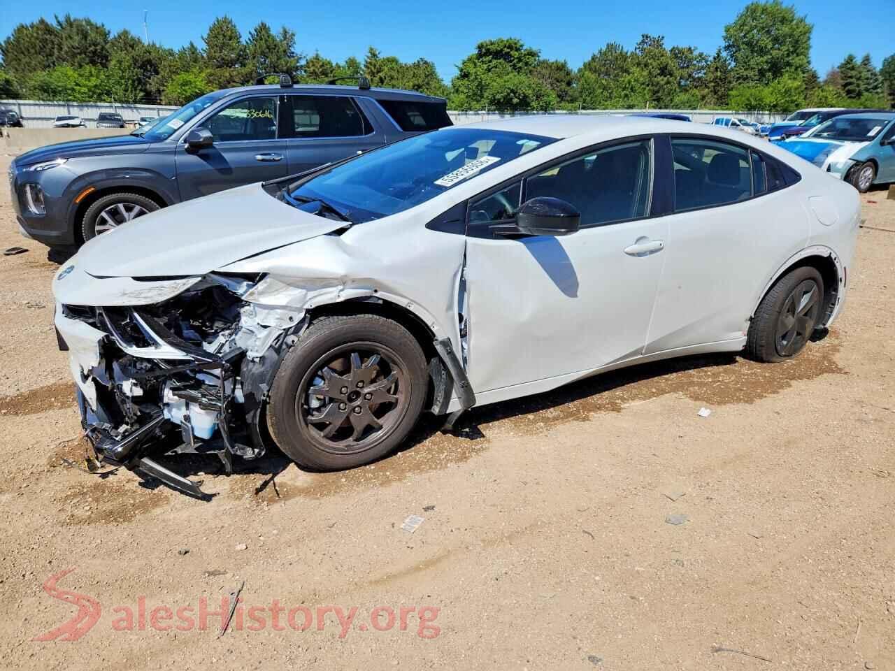 2026 TOYOTA PRIUS — VIN JTDACACU9T3061253