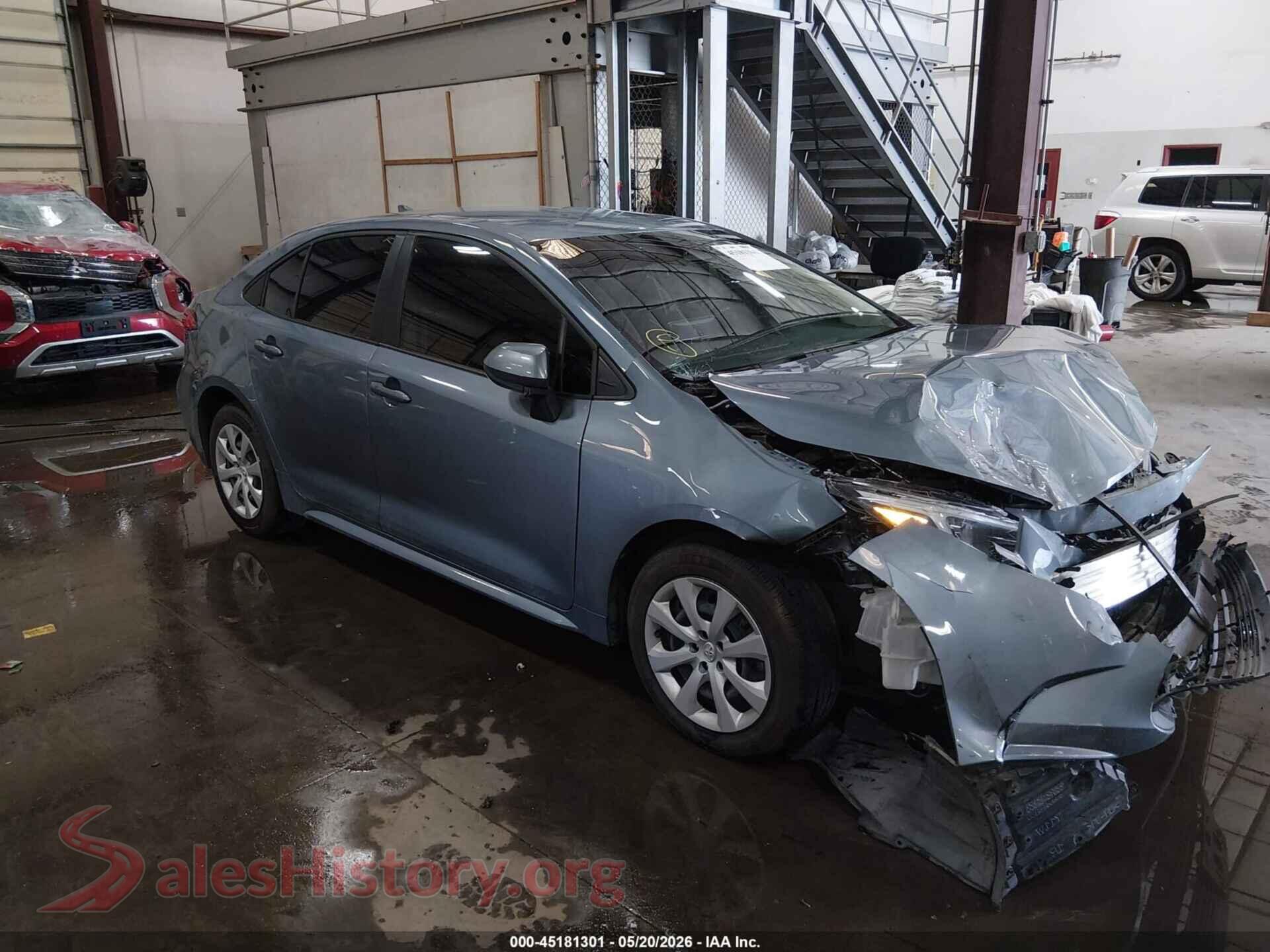 2024 TOYOTA COROLLA — VIN JTDBCMFE6R3056675