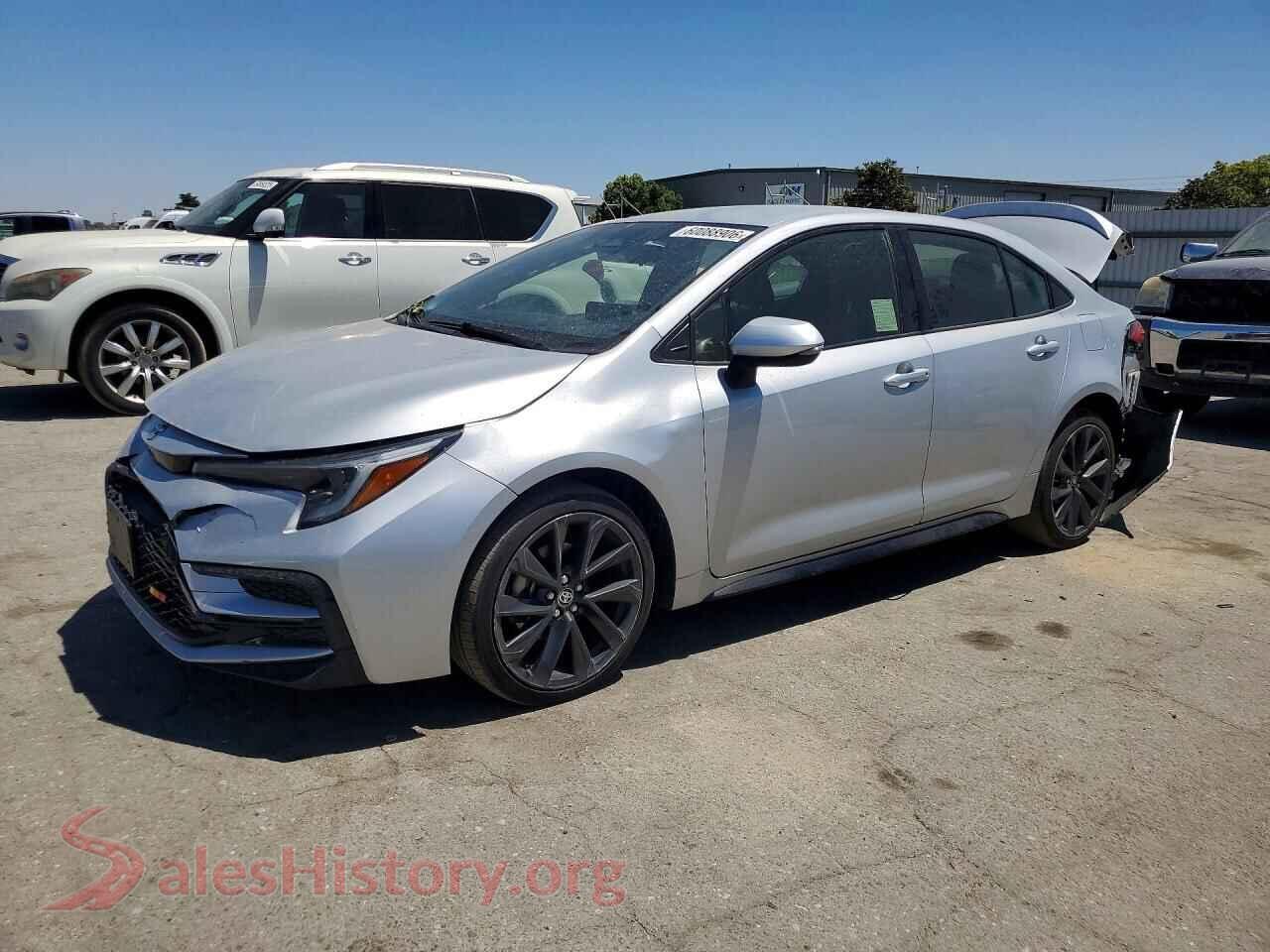2024 TOYOTA COROLLA — VIN JTDBCMFE8R3058282