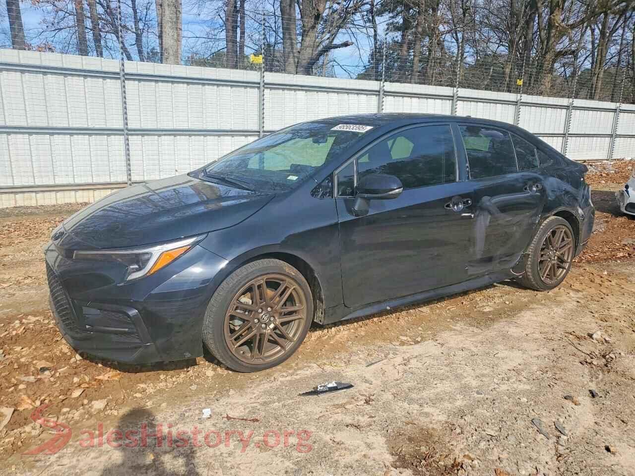 2024 TOYOTA COROLLA — VIN JTDBCMFE9R3038056