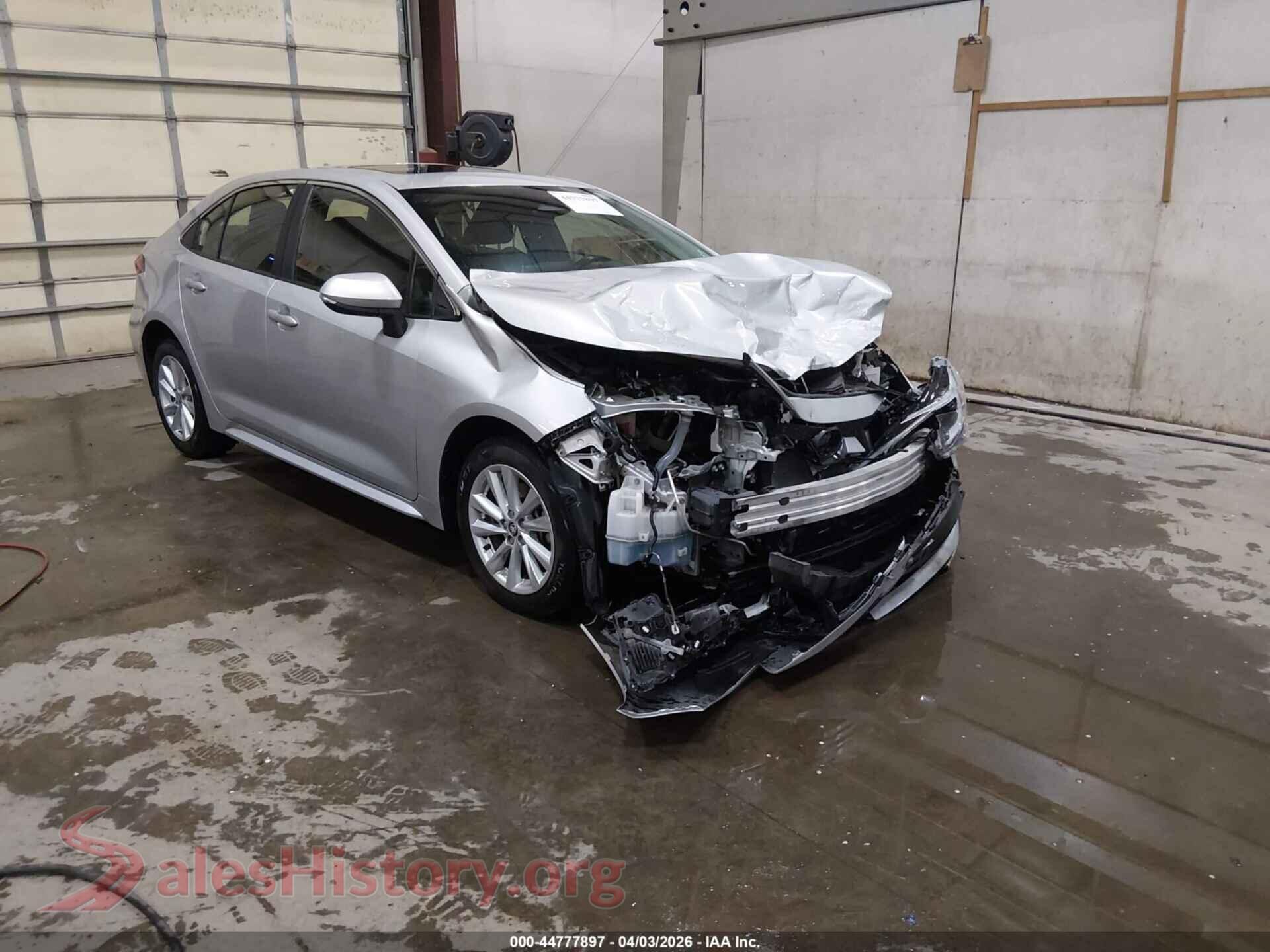 2024 TOYOTA COROLLA — VIN JTDBCMFE9RJ032222