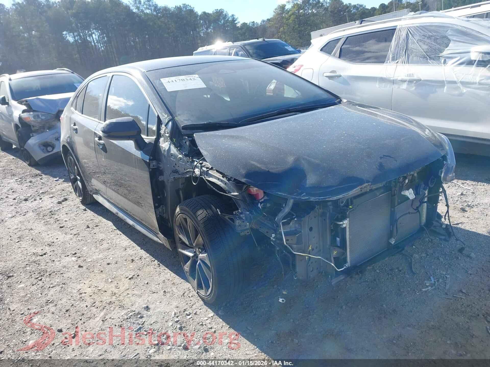 2024 TOYOTA COROLLA — VIN JTDBCMFEXR3066044