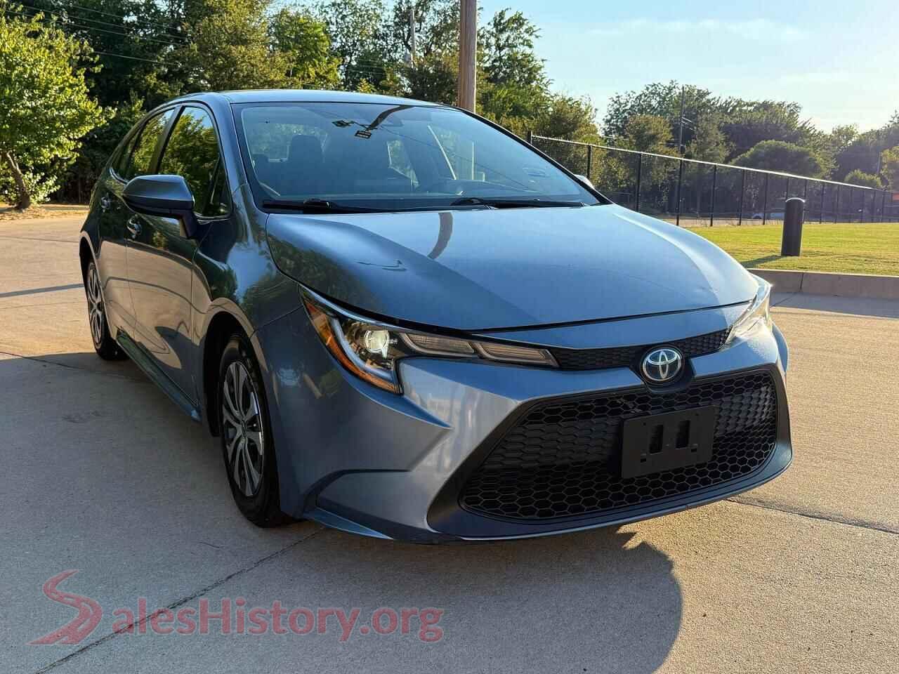 2022 TOYOTA COROLLA — VIN JTDEAMDE3NJ050019
