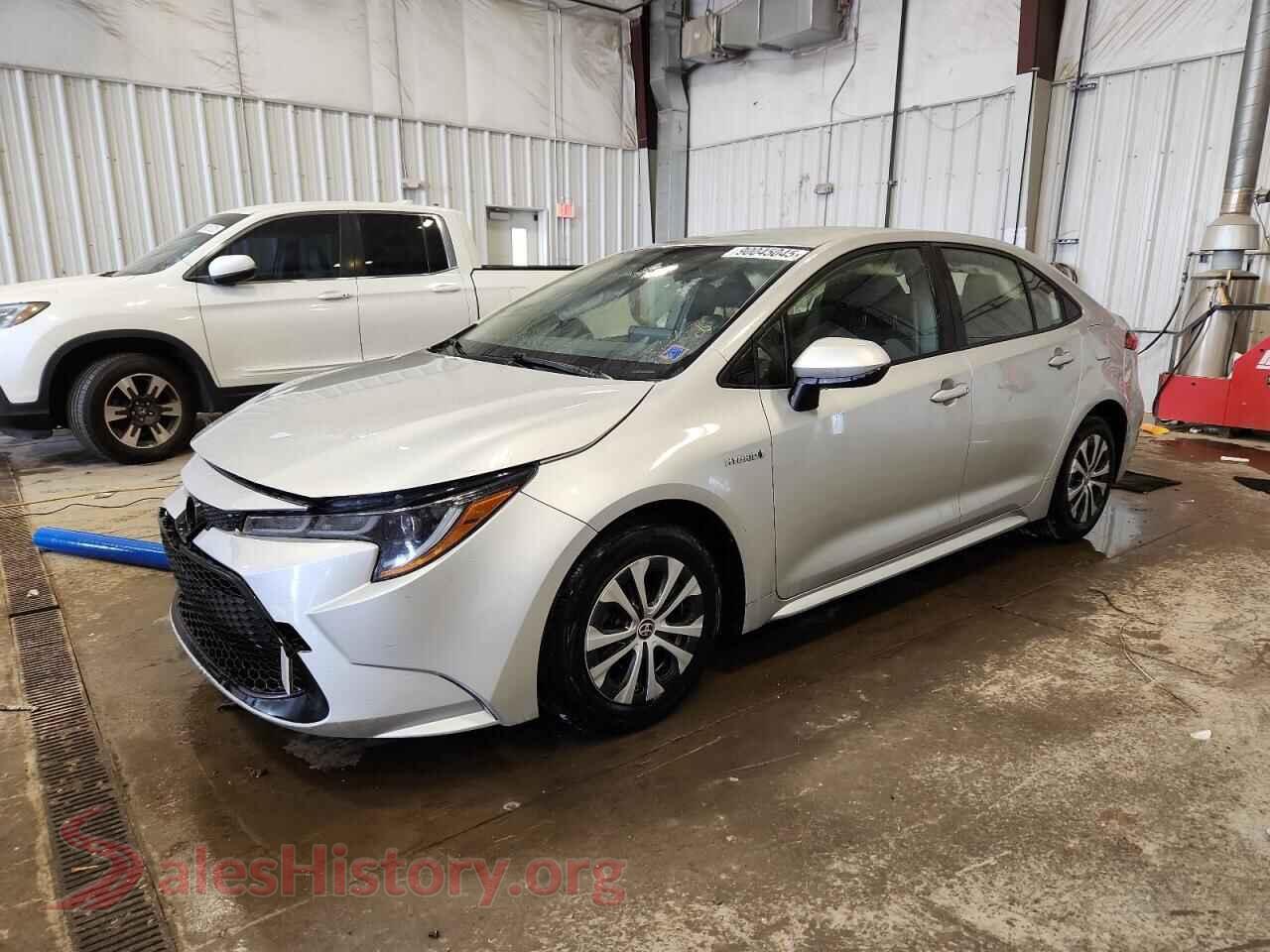 2021 TOYOTA COROLLA — VIN JTDEAMDE7MJ003154