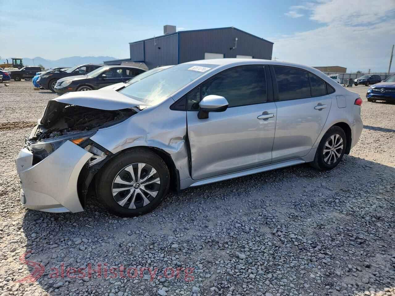 2022 TOYOTA COROLLA — VIN JTDEAMDE7N3005282