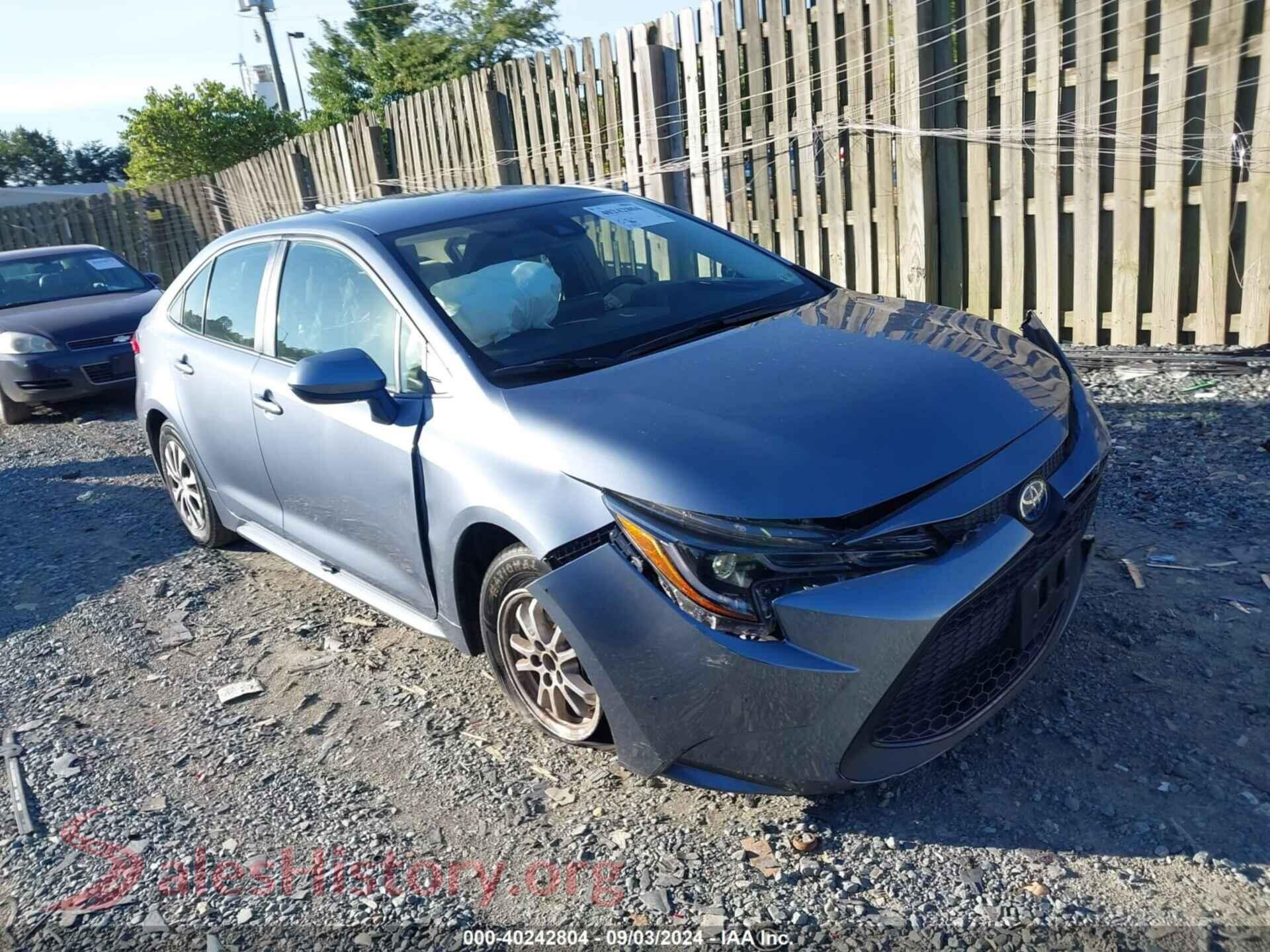 2022 TOYOTA COROLLA — VIN JTDEAMDE8N3011950
