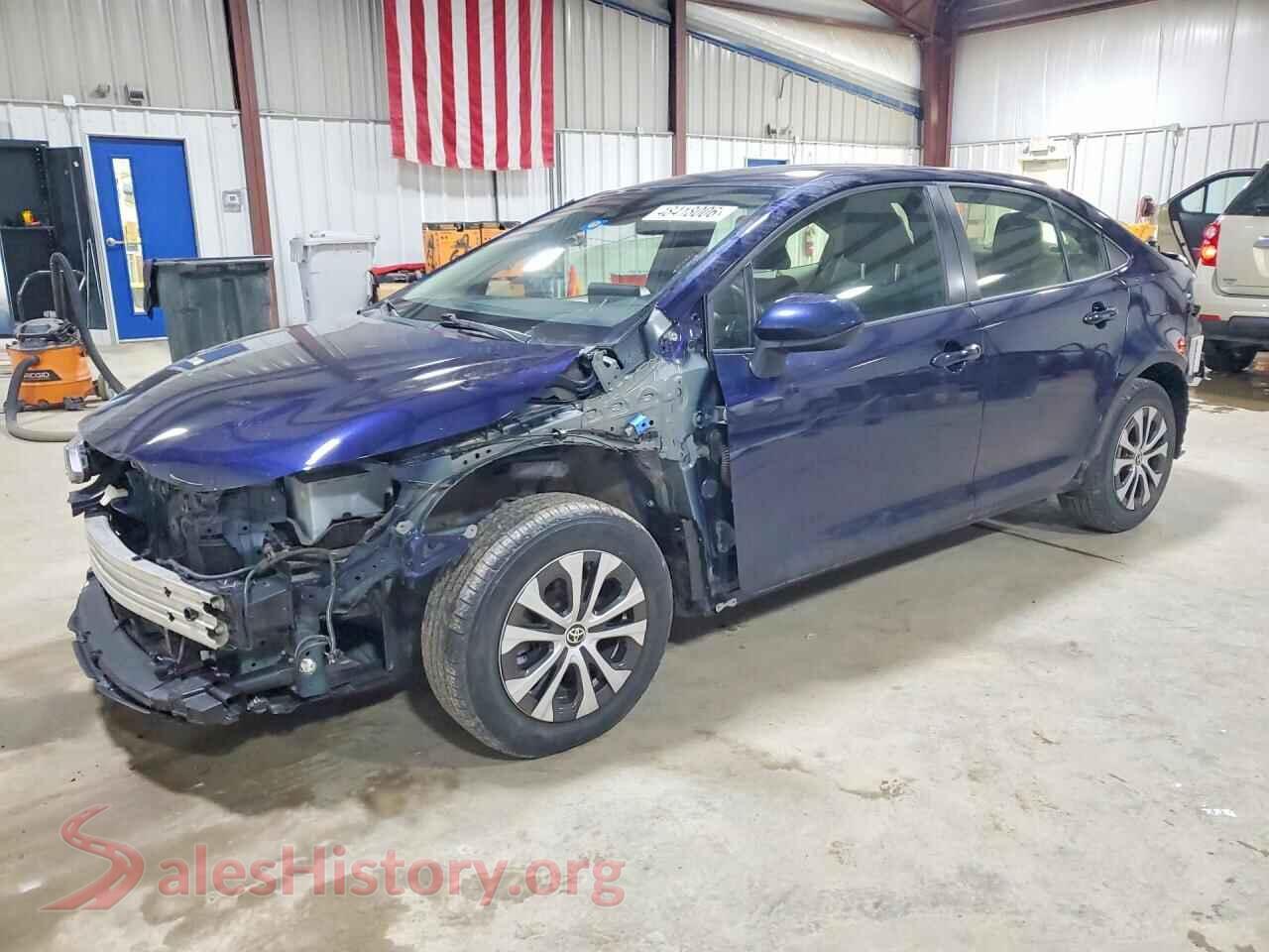 2022 TOYOTA COROLLA — VIN JTDEAMDE9NJ053328