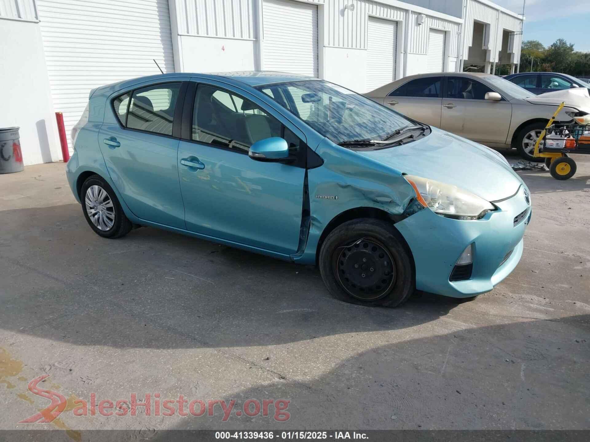 2013 TOYOTA PRIUS C — VIN JTDKDTB30D1045364
