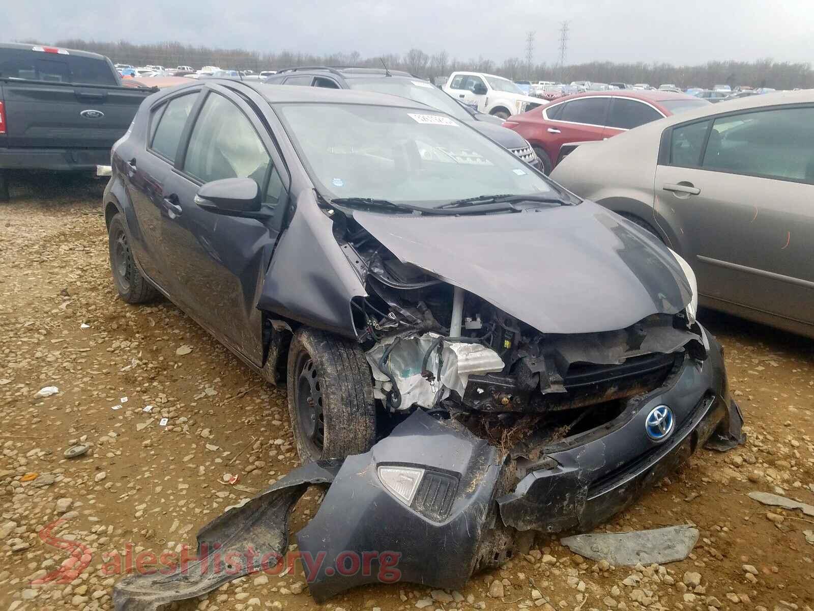 2013 TOYOTA PRIUS — VIN JTDKDTB30D1058793