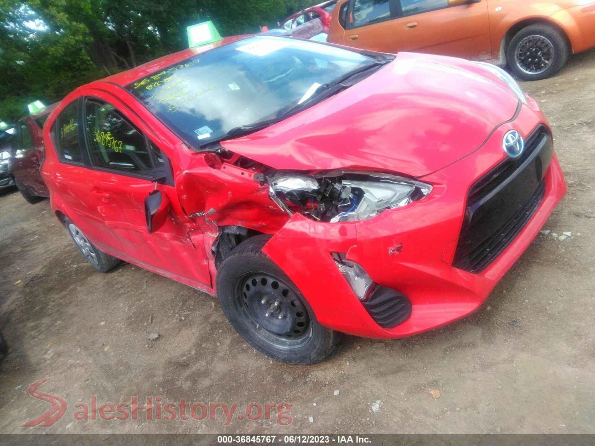 2016 TOYOTA PRIUS C — VIN JTDKDTB30G1590016