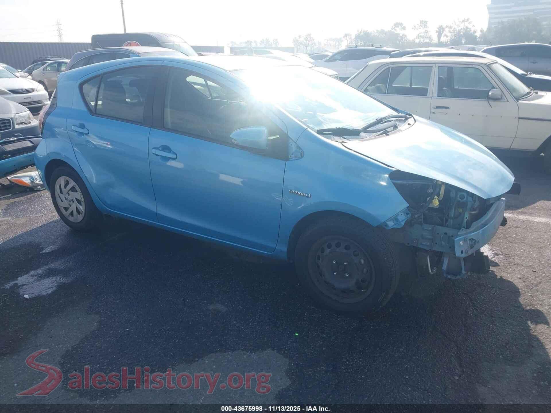 2016 TOYOTA PRIUS C — VIN JTDKDTB31G1131691