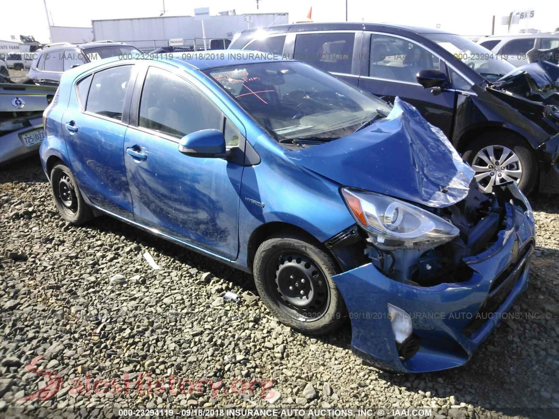 2015 TOYOTA PRIUS C — VIN JTDKDTB32F1575659
