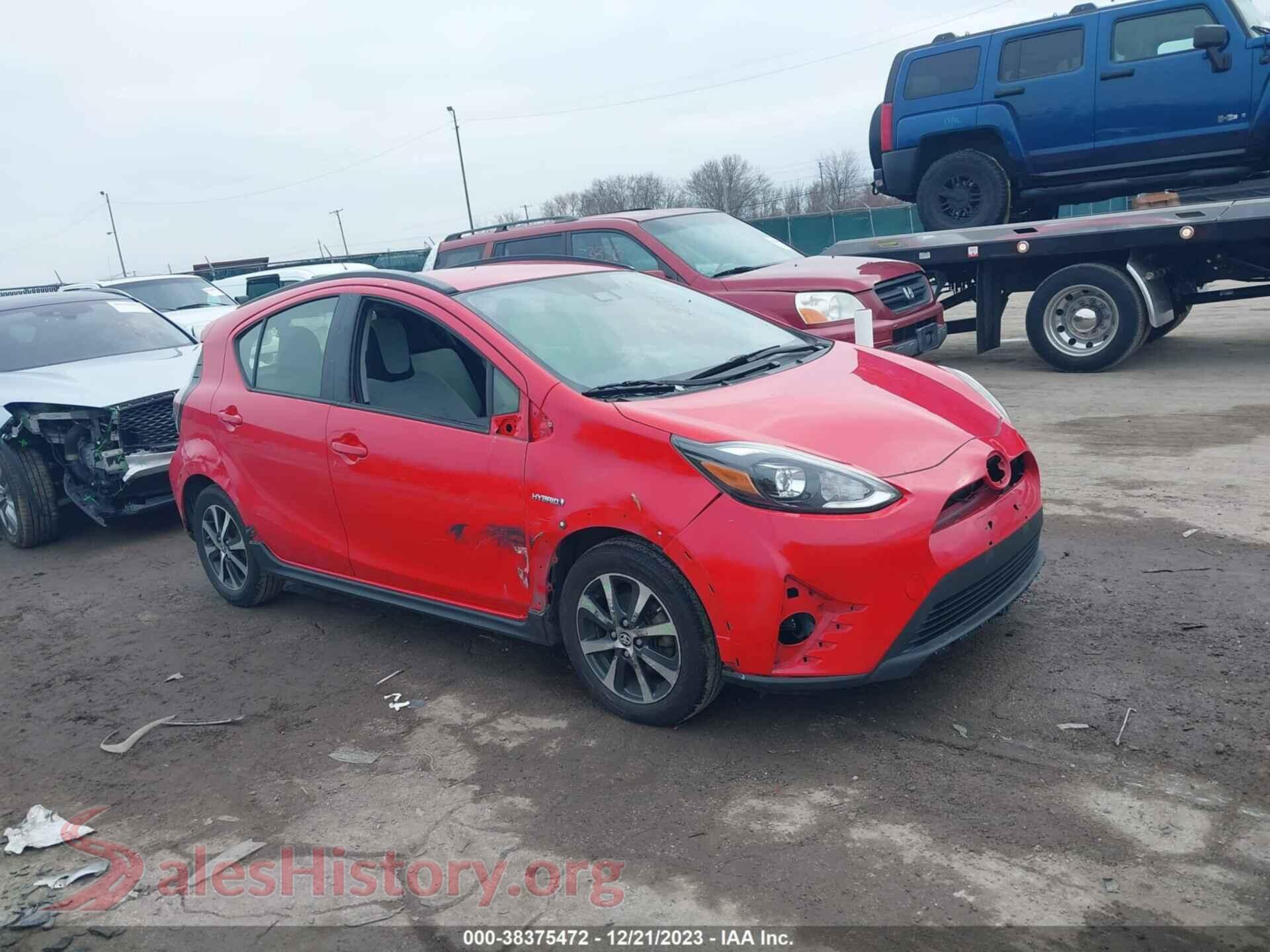 2018 TOYOTA PRIUS C — VIN JTDKDTB33J1599235